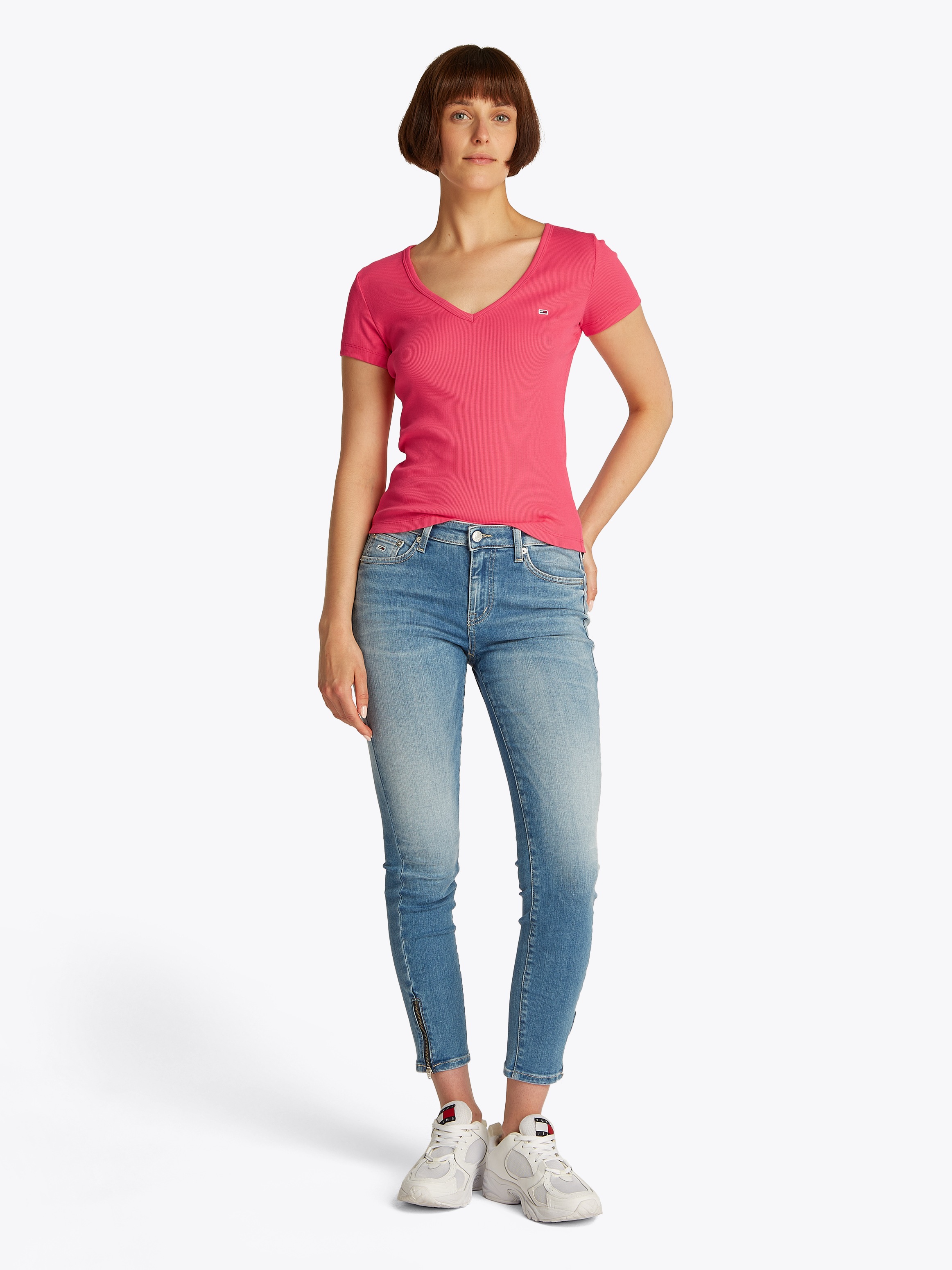 Tommy Jeans Kurzarmshirt »TJW SLIM ESSENTIAL RIB V SS«, mit gerippter Struktur