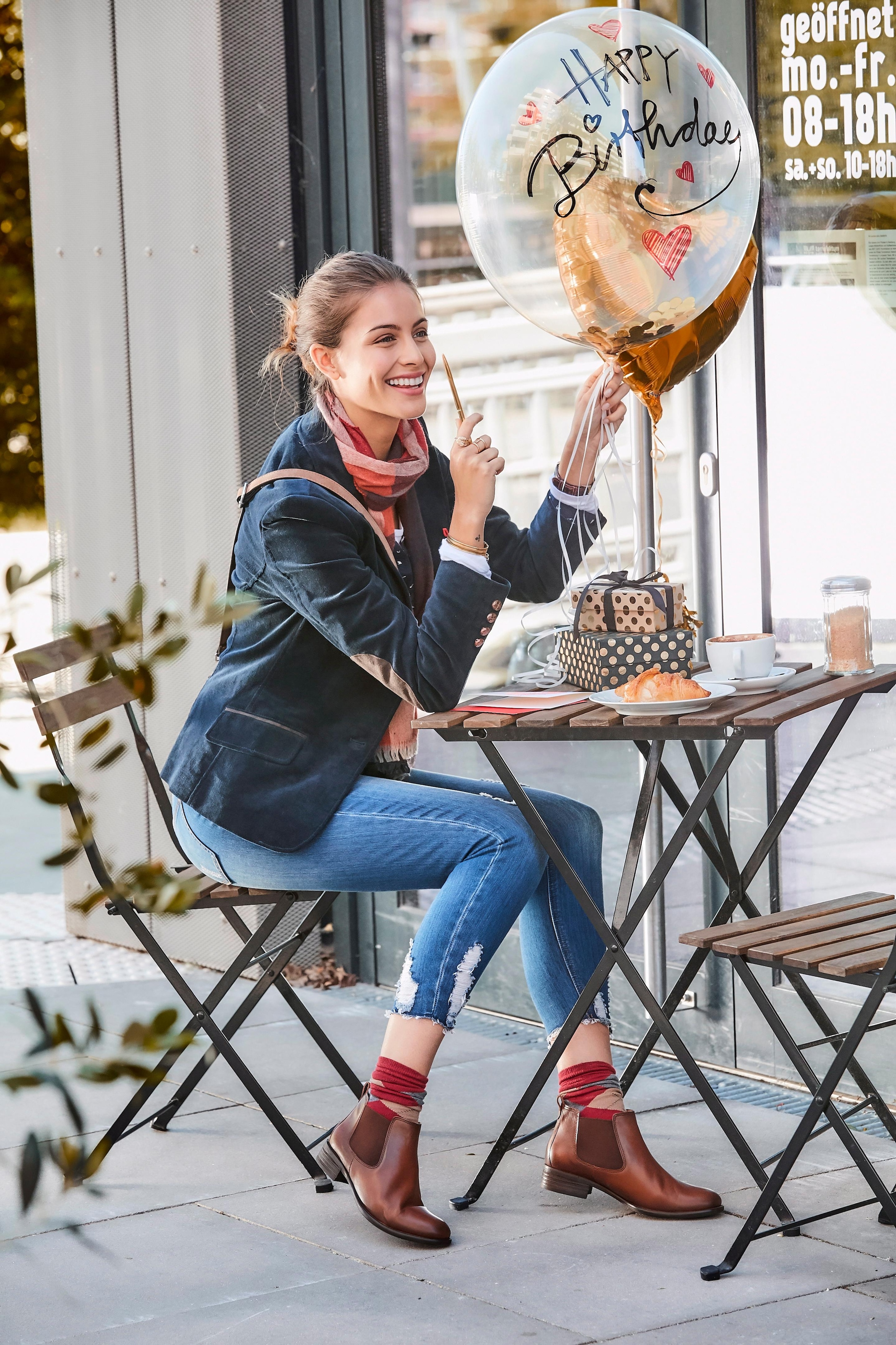 Aniston CASUAL Jackenblazer, mit Lederimitat-Einfassungen und Ärmelpatches