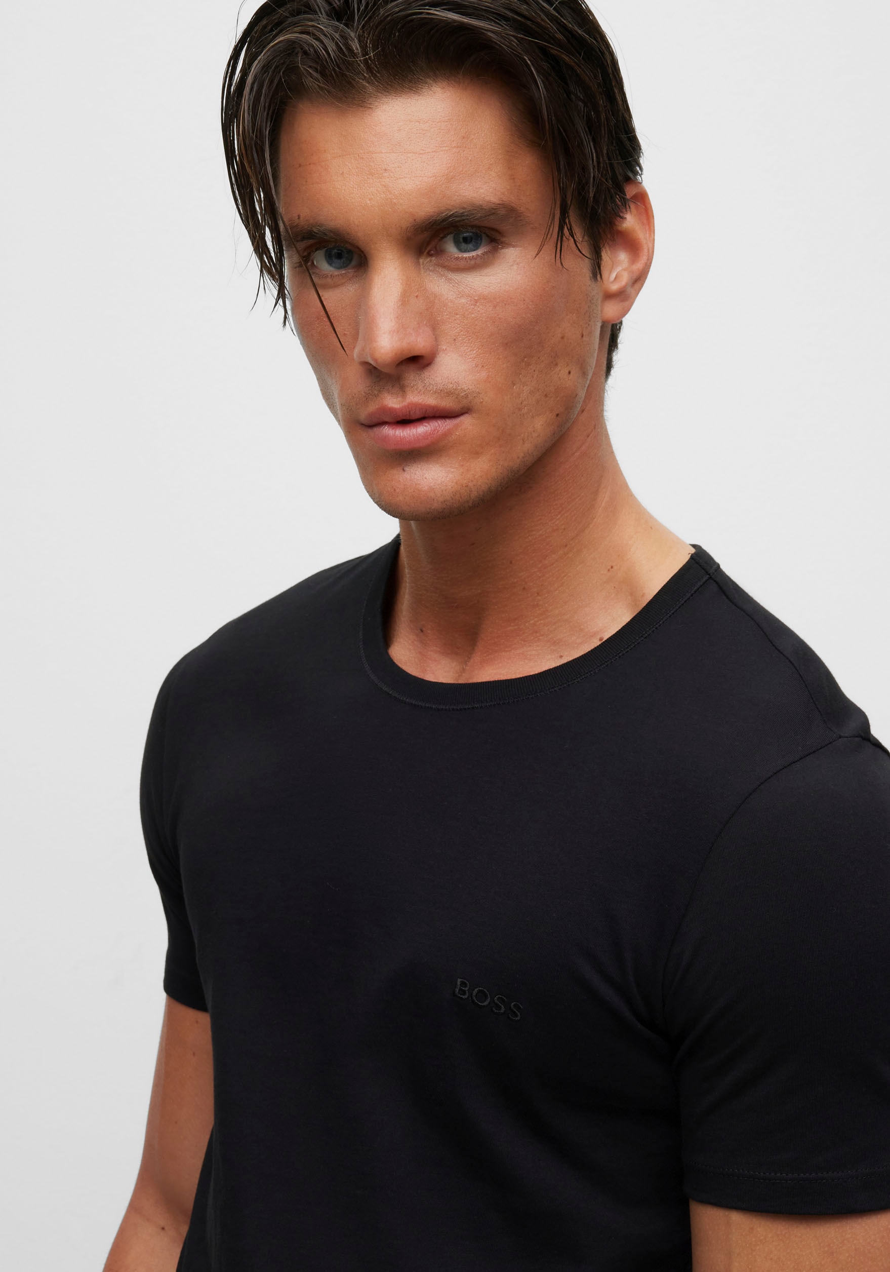 BOSS T-Shirt »Rundhals BOSS ONE x David Beckham«, (Packung, 3 tlg., 3er-Pack), mit dezentem BOSS Logo-Print
