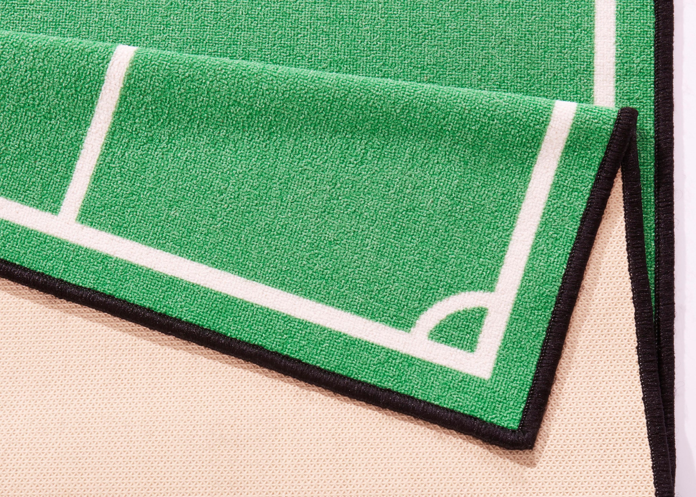 HANSE Home Kinderteppich »Fußballfeld 1«, rechteckig, 8 mm Höhe, Ball, Kurzflor, Fußball Spielunterlage, strapazierfähig, robust