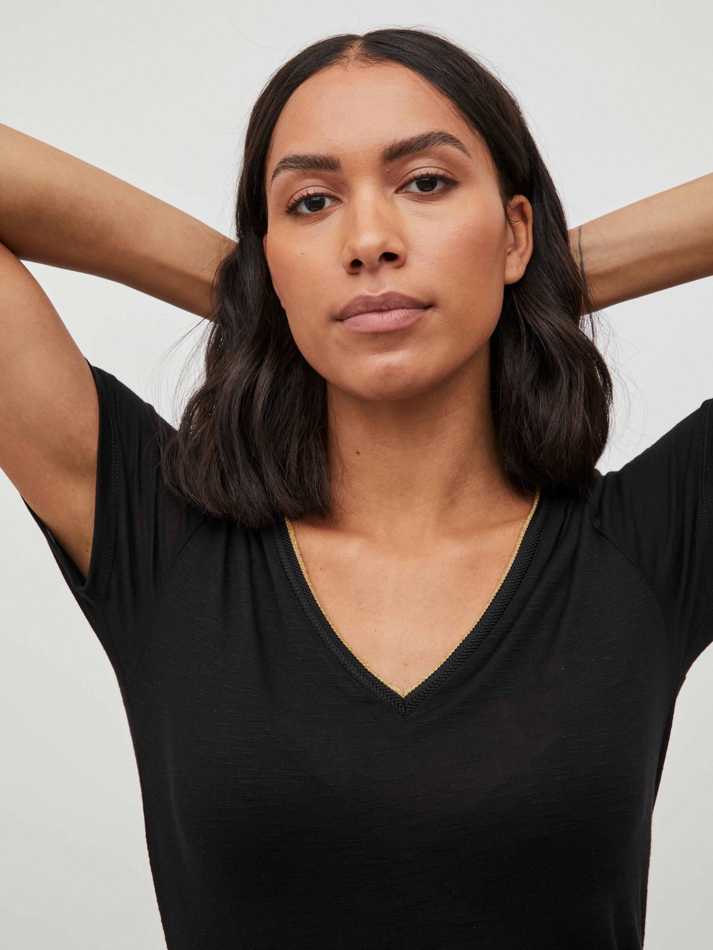 Vila T-Shirt »VINOEL S/S TOP - NOOS« Viskosemischung, regular fit