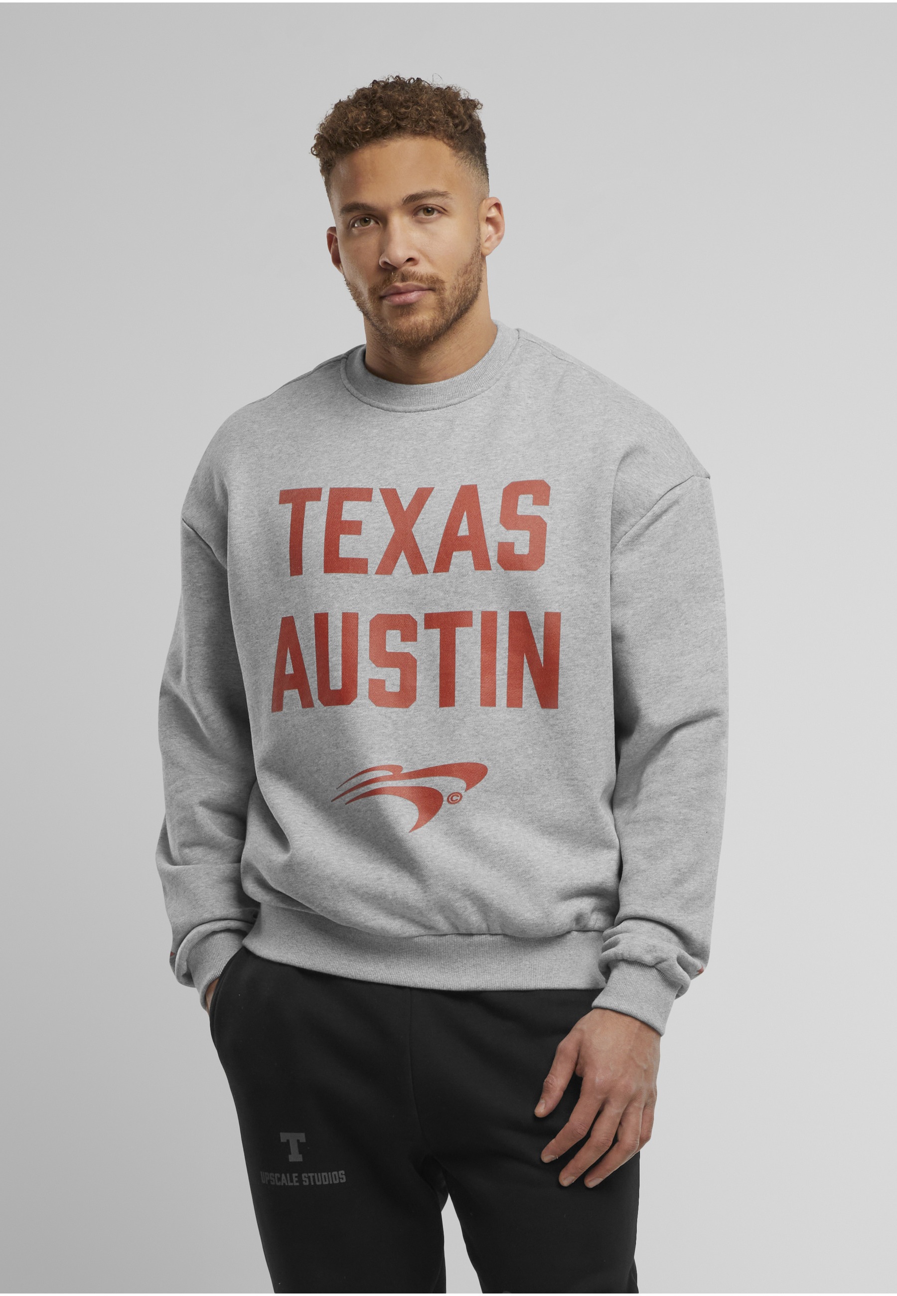 Upscale by Mister Tee Sweater »Upscale by Mister Tee Texas Longhorns Austin Oversize Crewneck«, 1 Stk.
