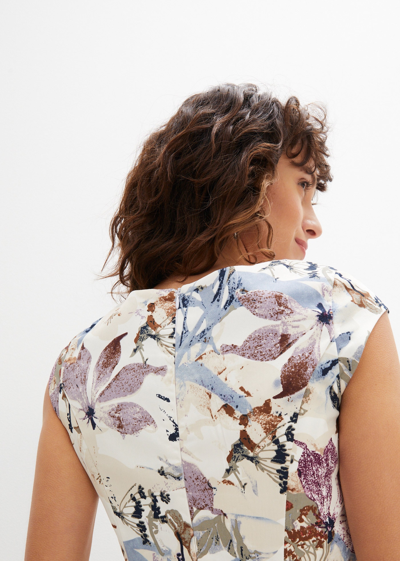 bonprix Etuikleid »Etuikleid aus Baumwollsatin« Etuikleid aus Baumwollsatin