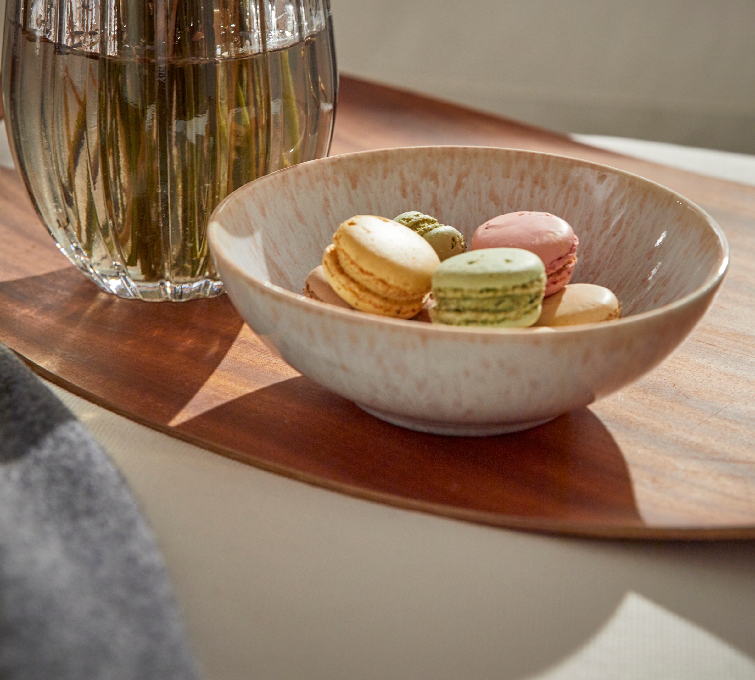 Guido Maria Kretschmer Home&Living Kombiservice »GMK Geschirr-Set Milou«, (Set, 12 tlg., je 4 Speise-, Dessertteller, Schalen), Reaktivglasur, jedes Stück ein Unikat