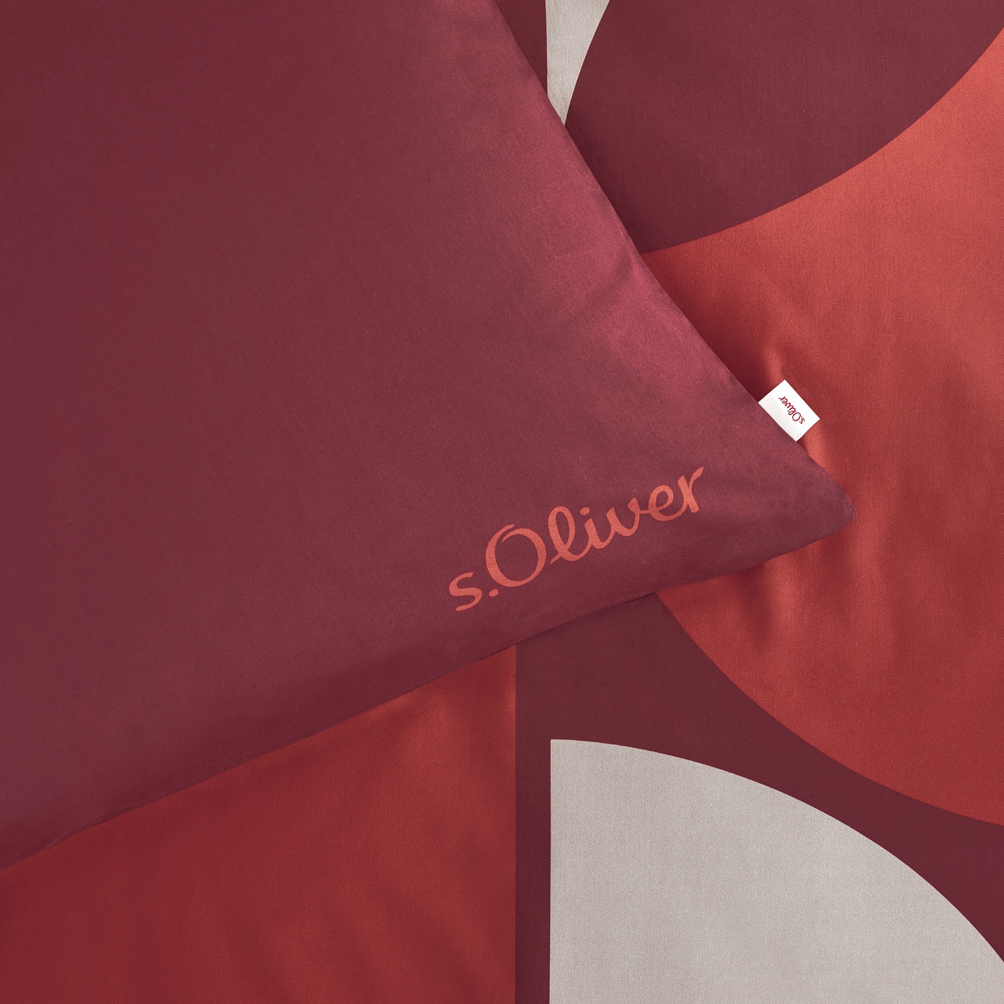 s.Oliver Bettwäsche »Satinbettwäsche s.Oliver«, Im Retro Design