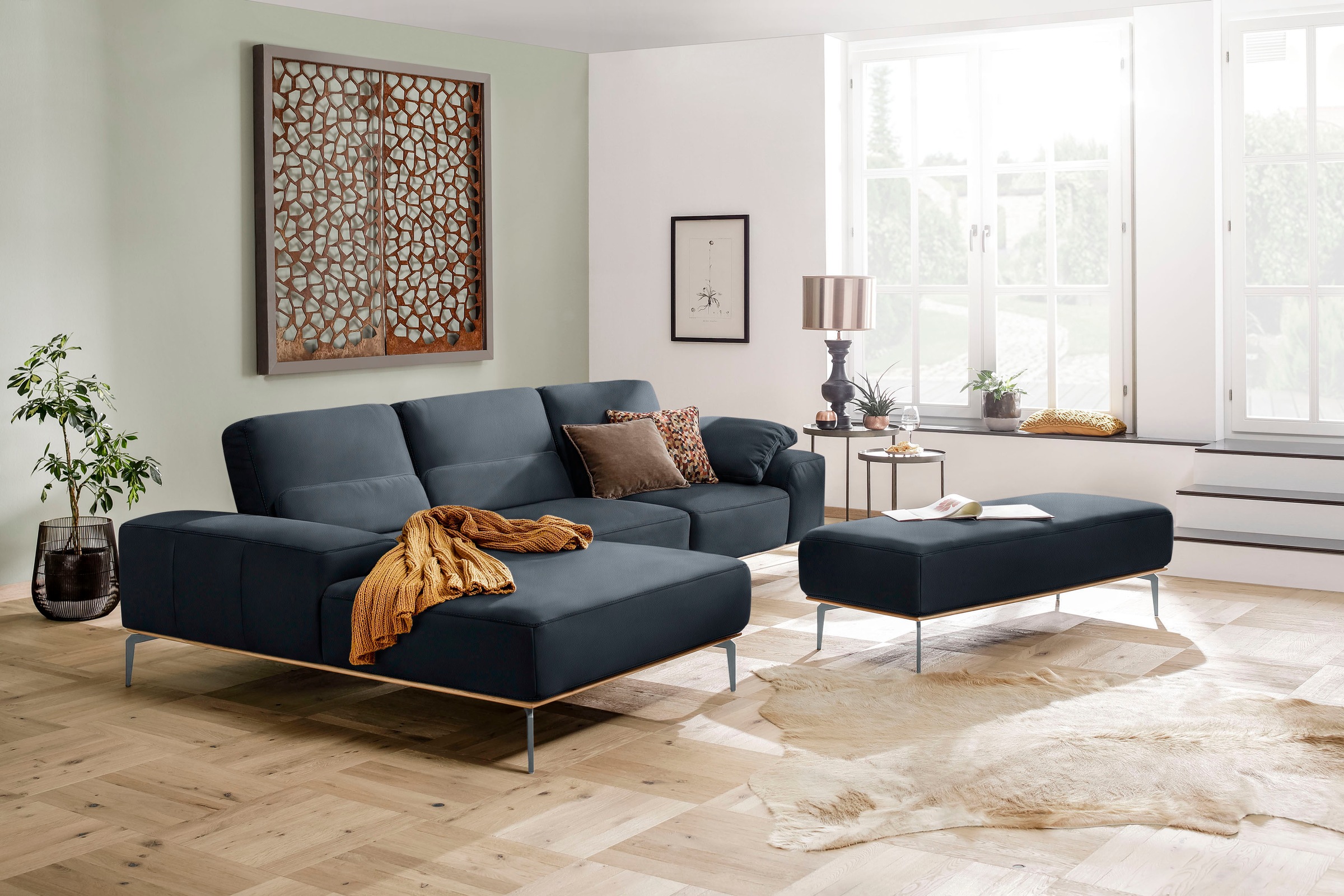 W.SCHILLIG Ecksofa »run, Designsofa mit tollem Sitzkomfort, bequem, L-Form«, mit elegantem Holzsockel, Füße in Silber matt, Breite 319 cm