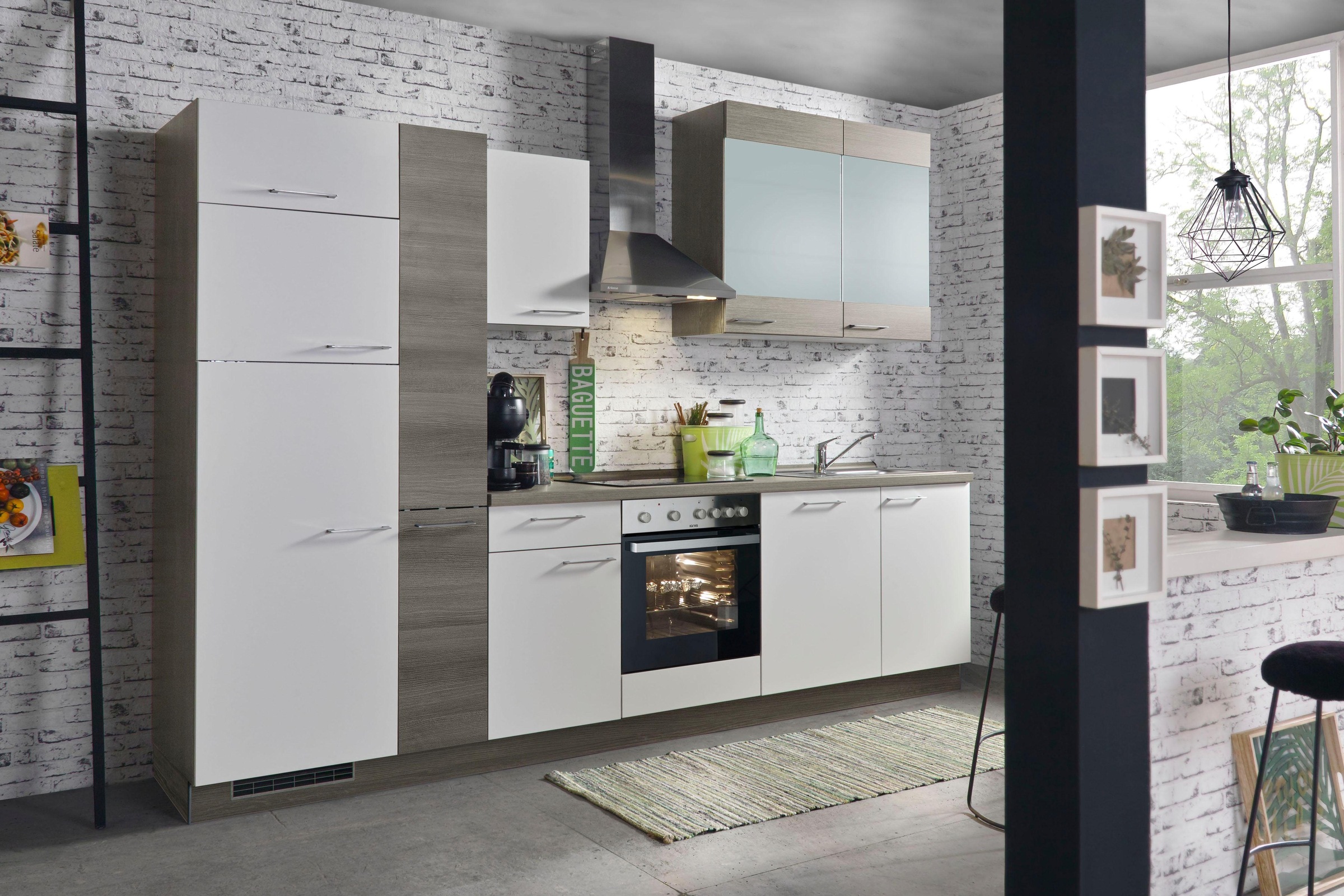 KOCHSTATION Küchenzeile »Trea«, vormontiert, mit Vollauszug und Soft-Close-Funktion, Breite 310 cm