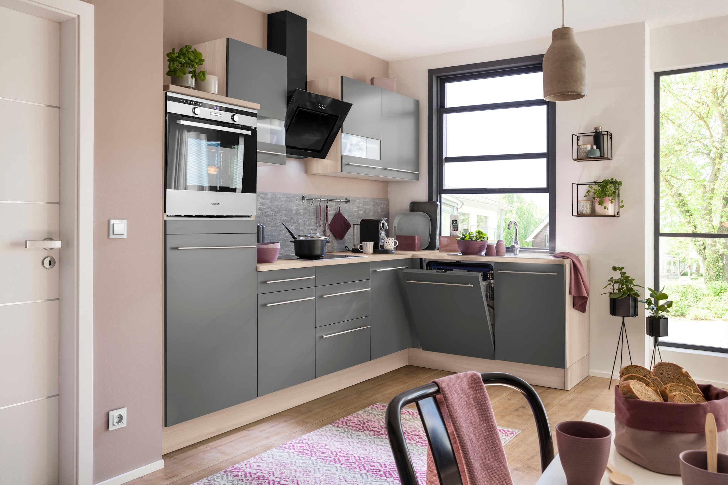 OPTIFIT Winkelküche »Bern mit Hanseatic-E-Geräten« Stellbreite 285x175 cm, mit Induktionskochfeld, Soft-Close