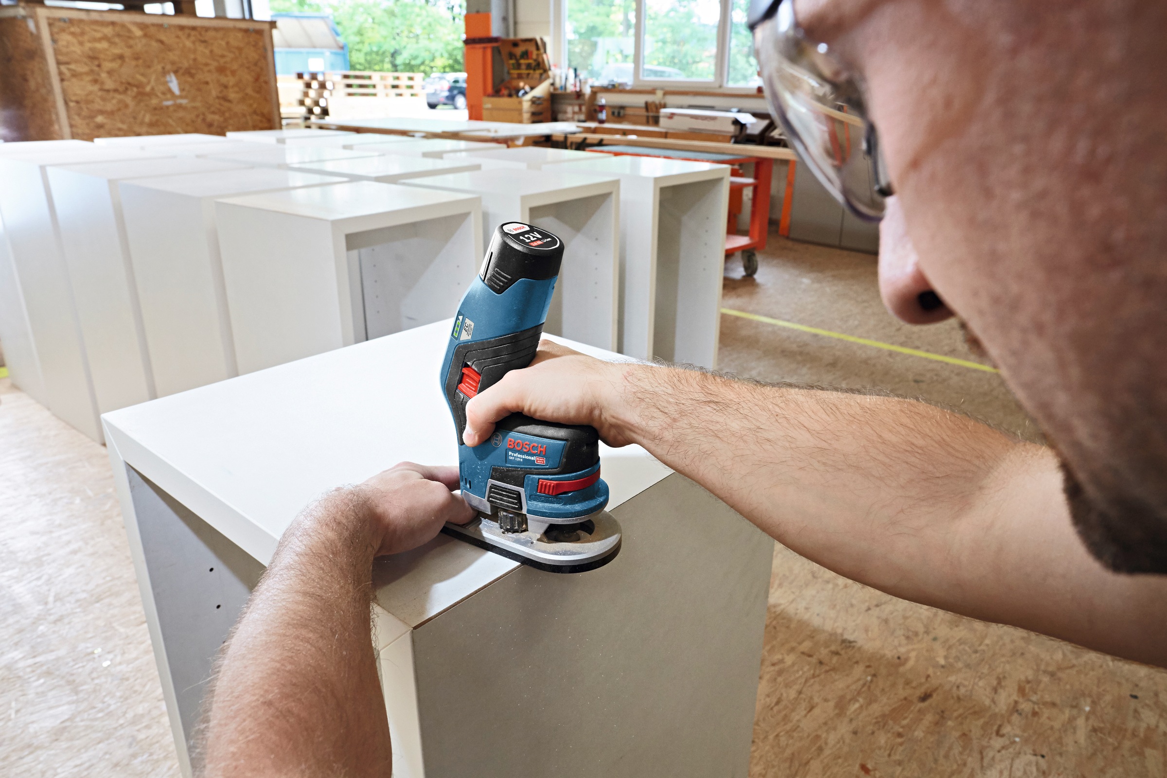 Bosch Professional Akku-Fräse »GKF 12V-8«, ohne Akku