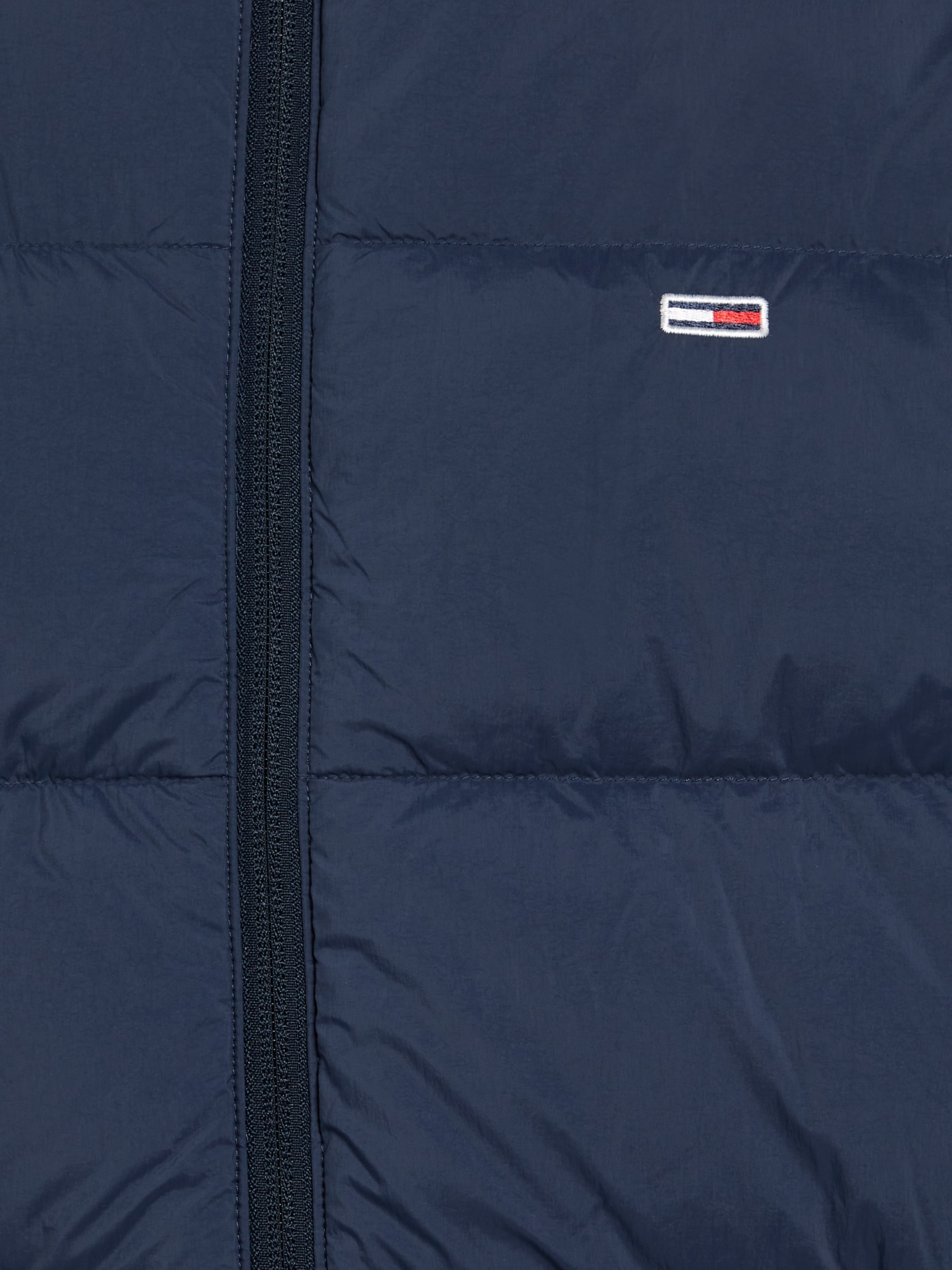 Tommy Jeans Steppjacke »TJM LIGHT DOWN JACKET«, mit Logostickerei