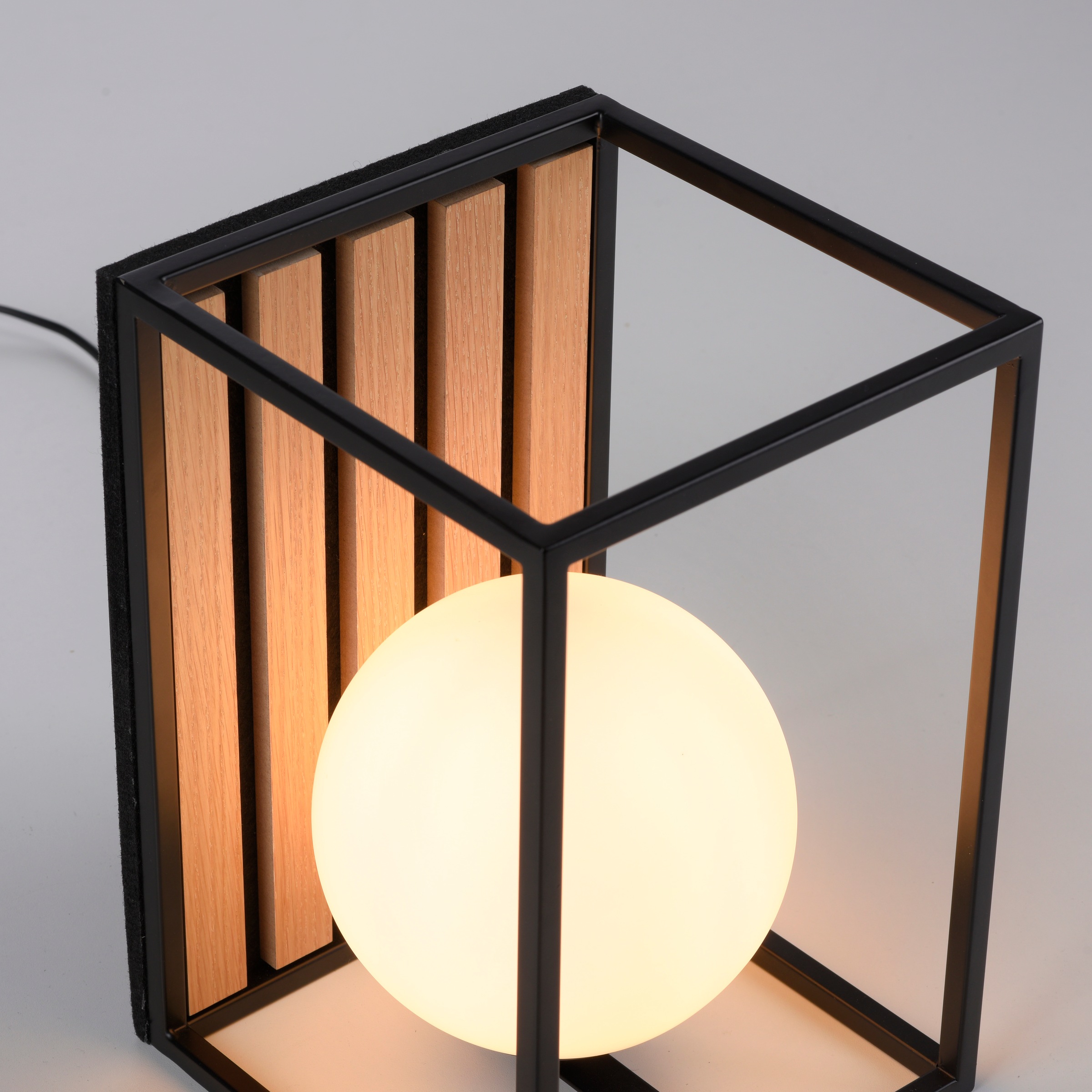 Leonique Tischleuchte »Erinette Akustikpaneele mit Glaskugel«, 1 flammig, Leuchtmittel E14 | ohne Leuchtmittel, Holz, Akustik, Paneele, Nachttisch, Glas, opal matt weiß