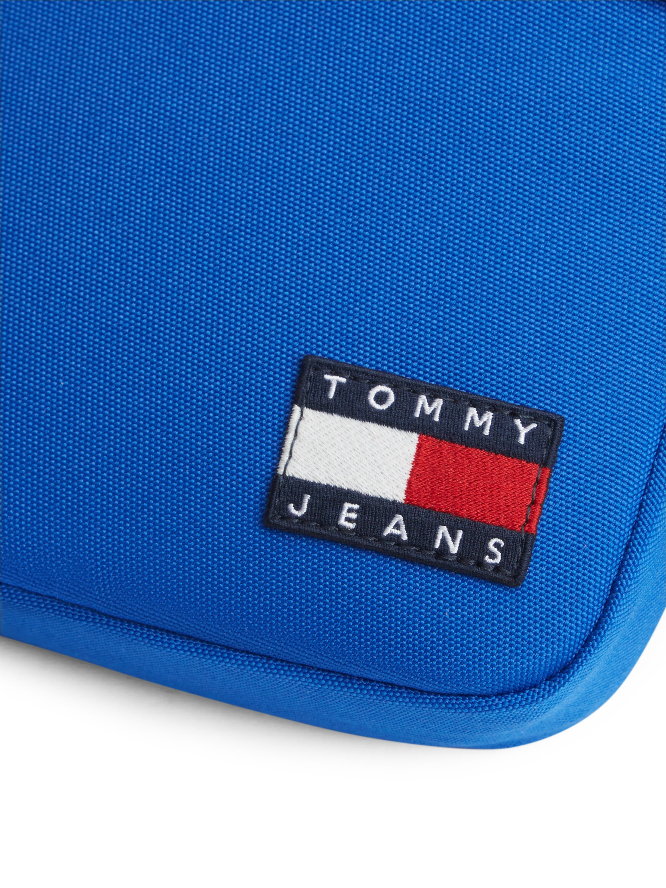 Tommy Jeans Umhängetasche »TJM ESS DAILY REPORTER« , Men Schultertasche, Freizeitasche mit Tommy Jeans Flaggen-Aufnäher