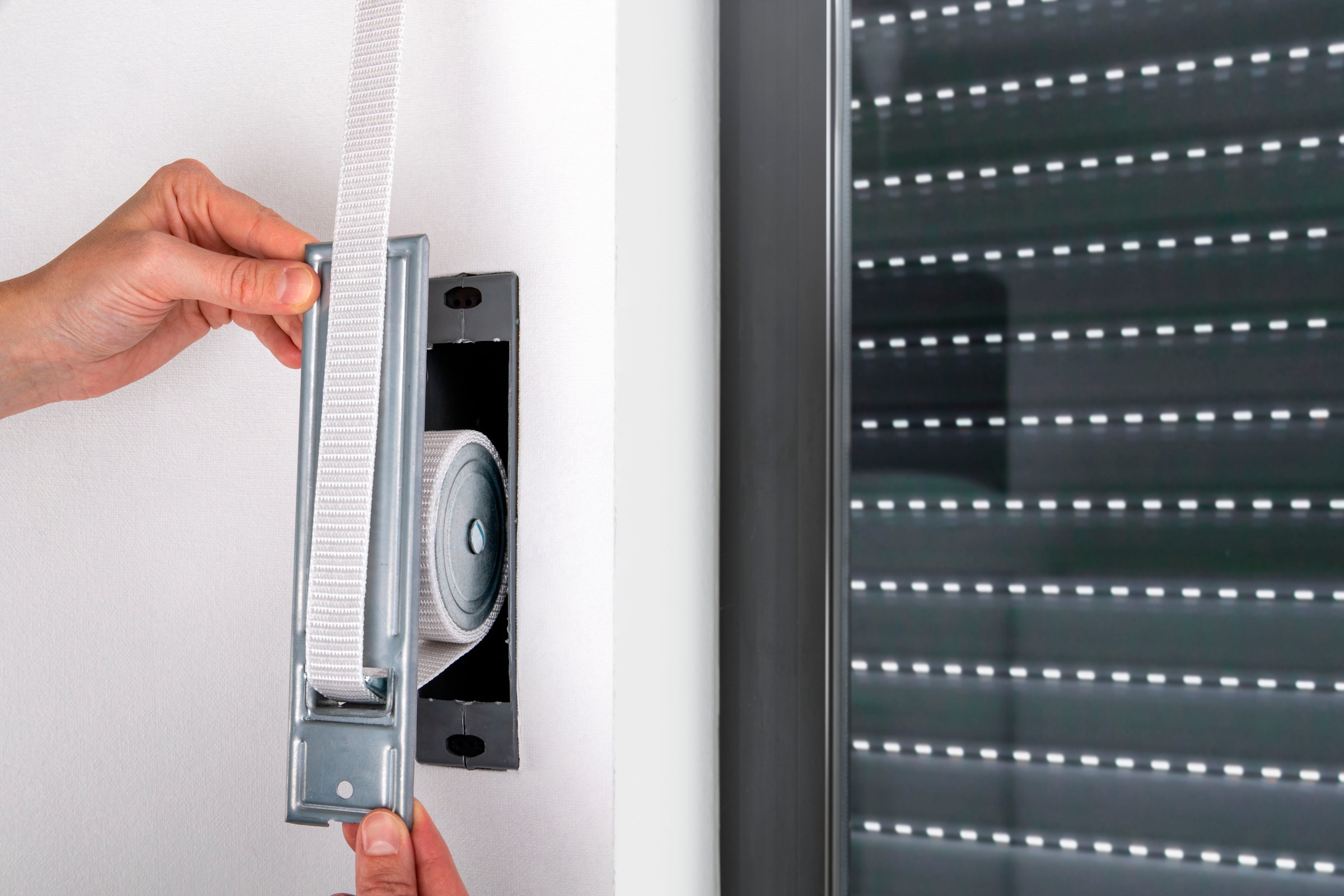 SCHELLENBERG Einlass-Gurtwickler »für das Rollladensystem Maxi, Lochabstand 18,5 cm, Unterputz-Montage« Set, 1 Stk. tlg. für Rollladengurte mit 23 mm Breite