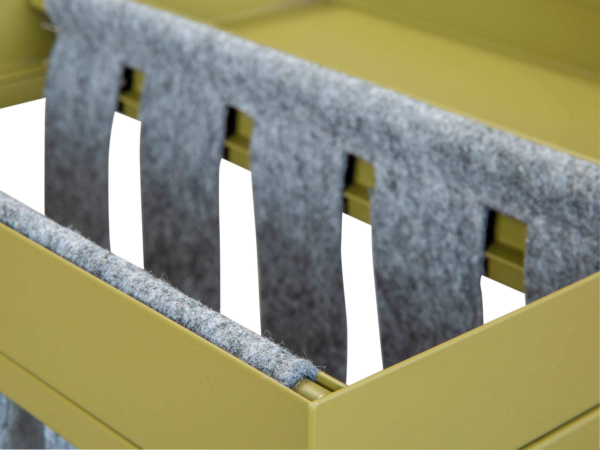 Inter Link Beistelltisch »Club NY« mit praktischem Ablagefach aus Filz