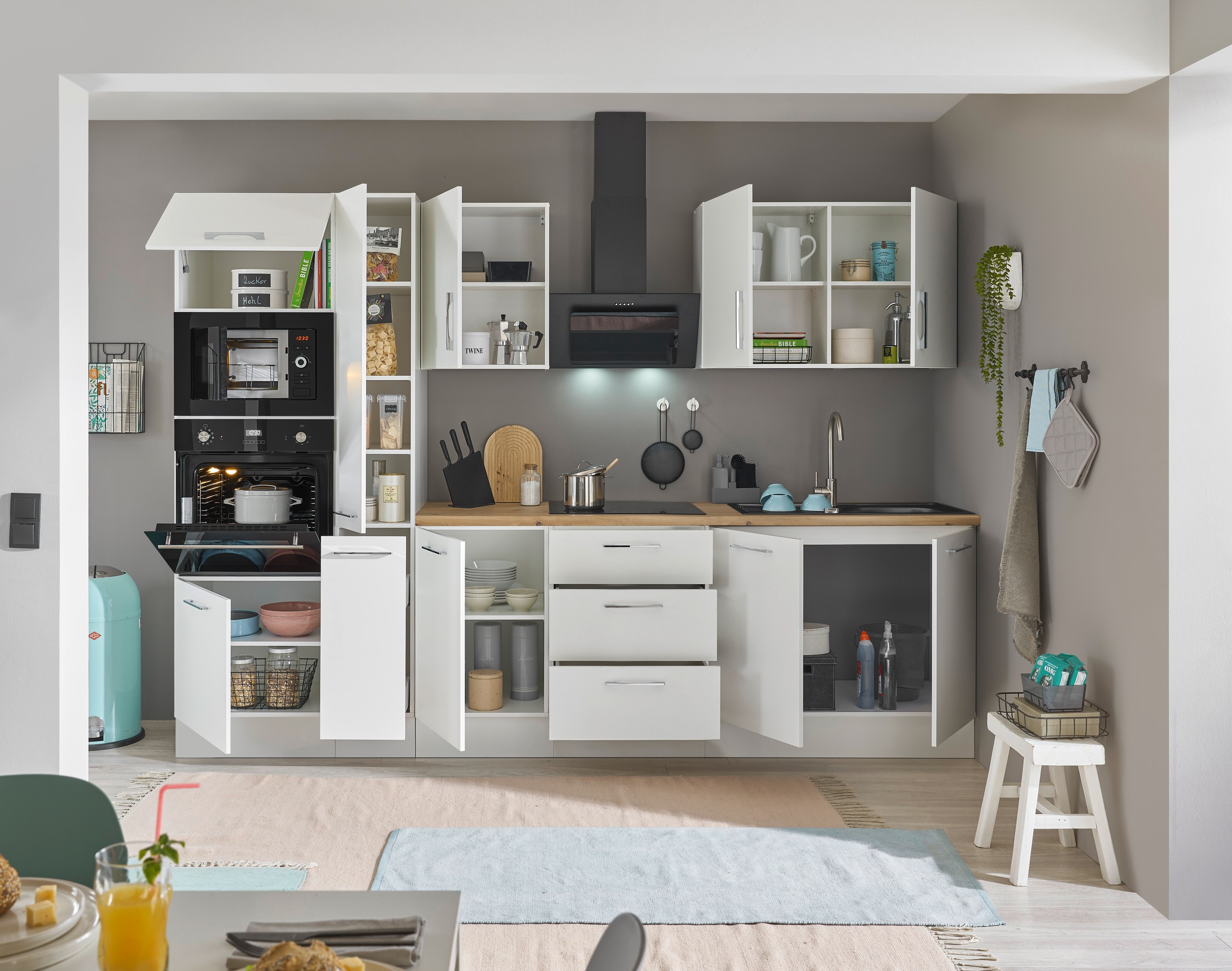 BASIC by Balculina Küchenzeile »Turin«, Breite 300 cm, wahlweise mit E-Geräten