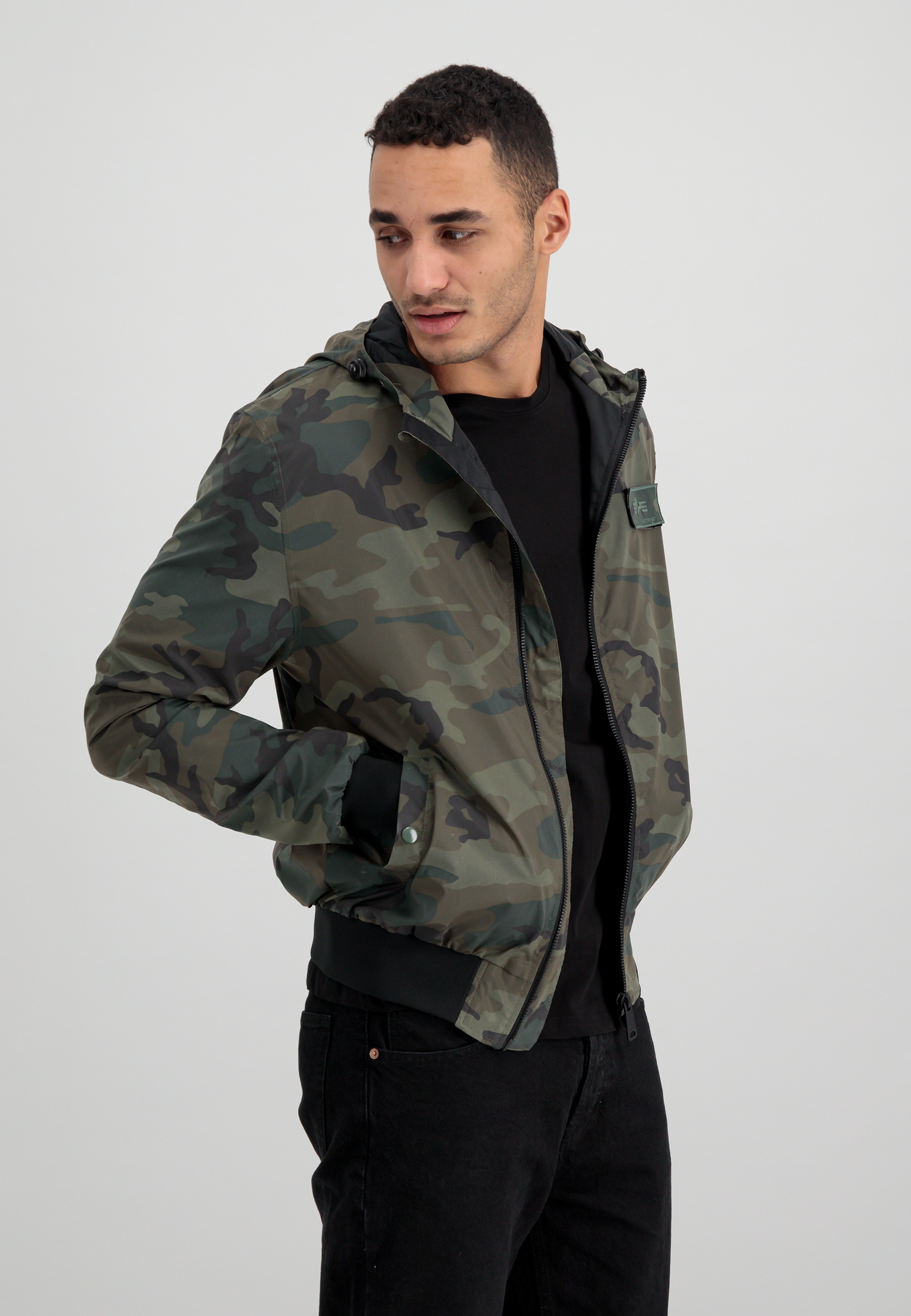 Alpha Industries Bomberjacke »Alpha Industries Men - Bomber Jackets MA-1 LW Hooded Refl. Camo«