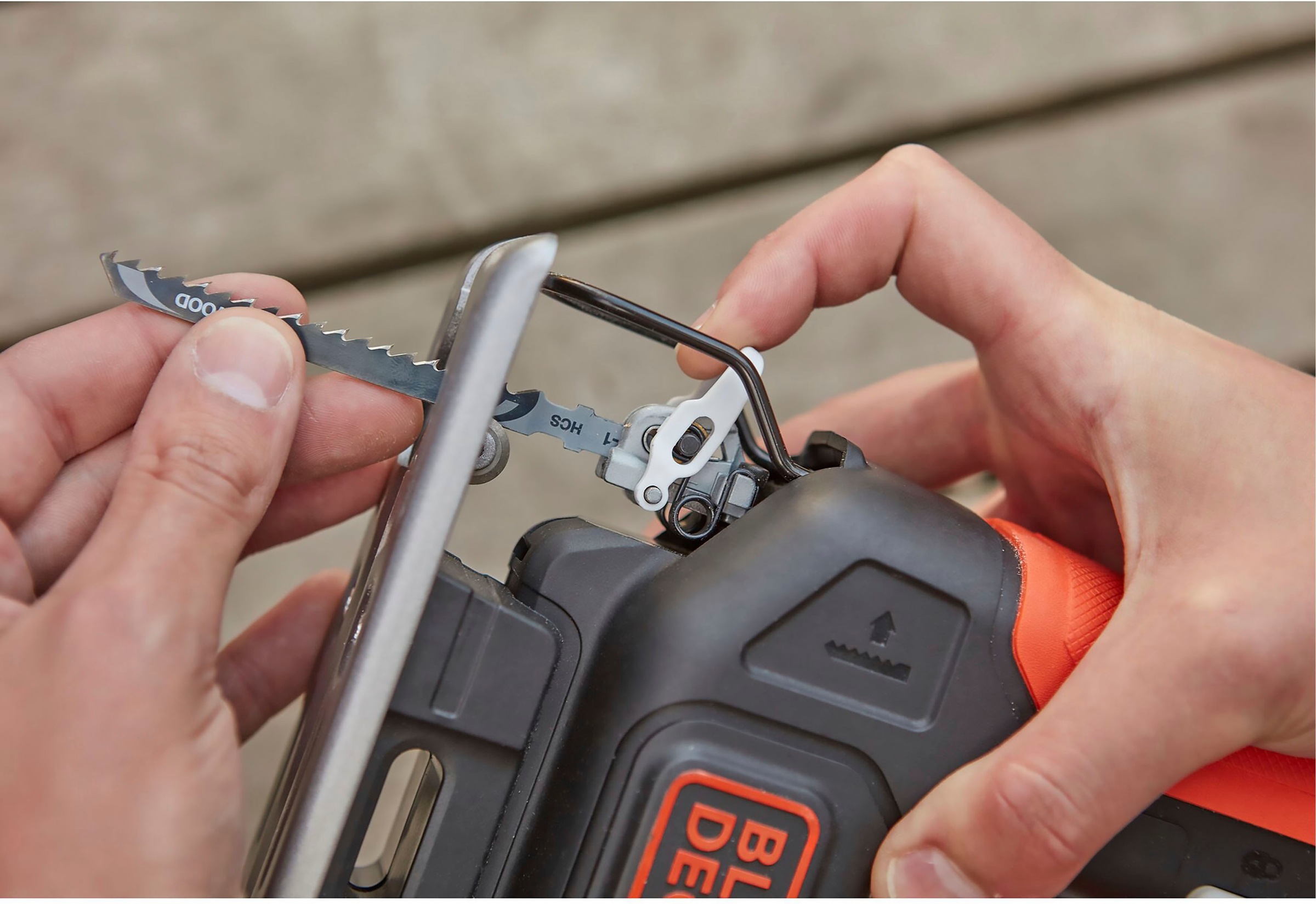 Black + Decker Akku-Stichsäge »BDCJS12N-XJ«, ohne Akku und Ladegerät