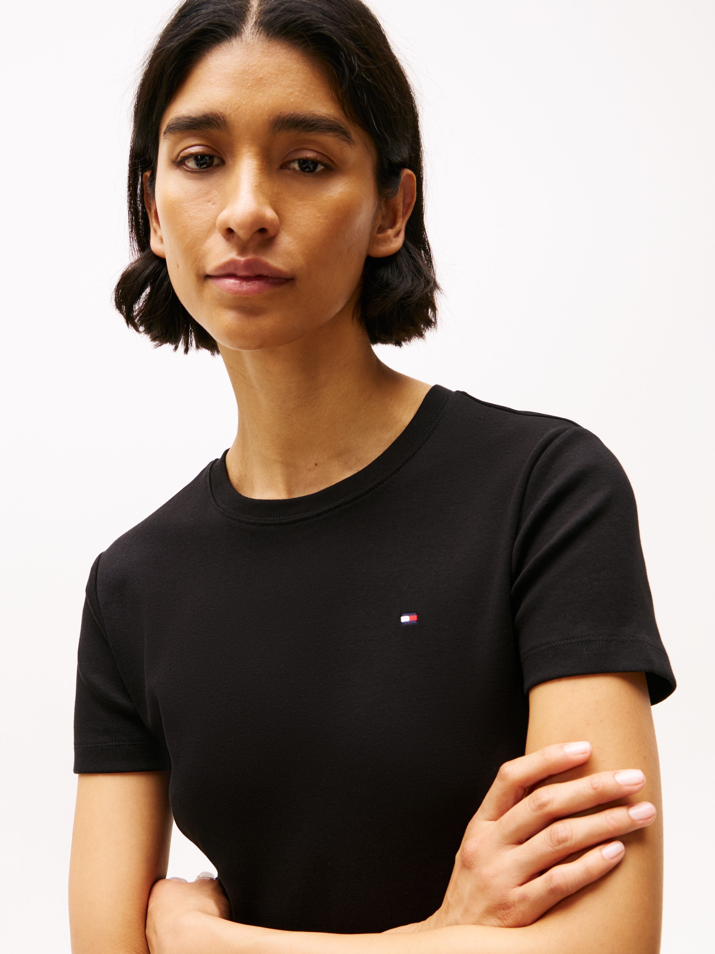 Tommy Hilfiger T-Shirt »SLIM CODY C-NK SS«, mit Logostickerei