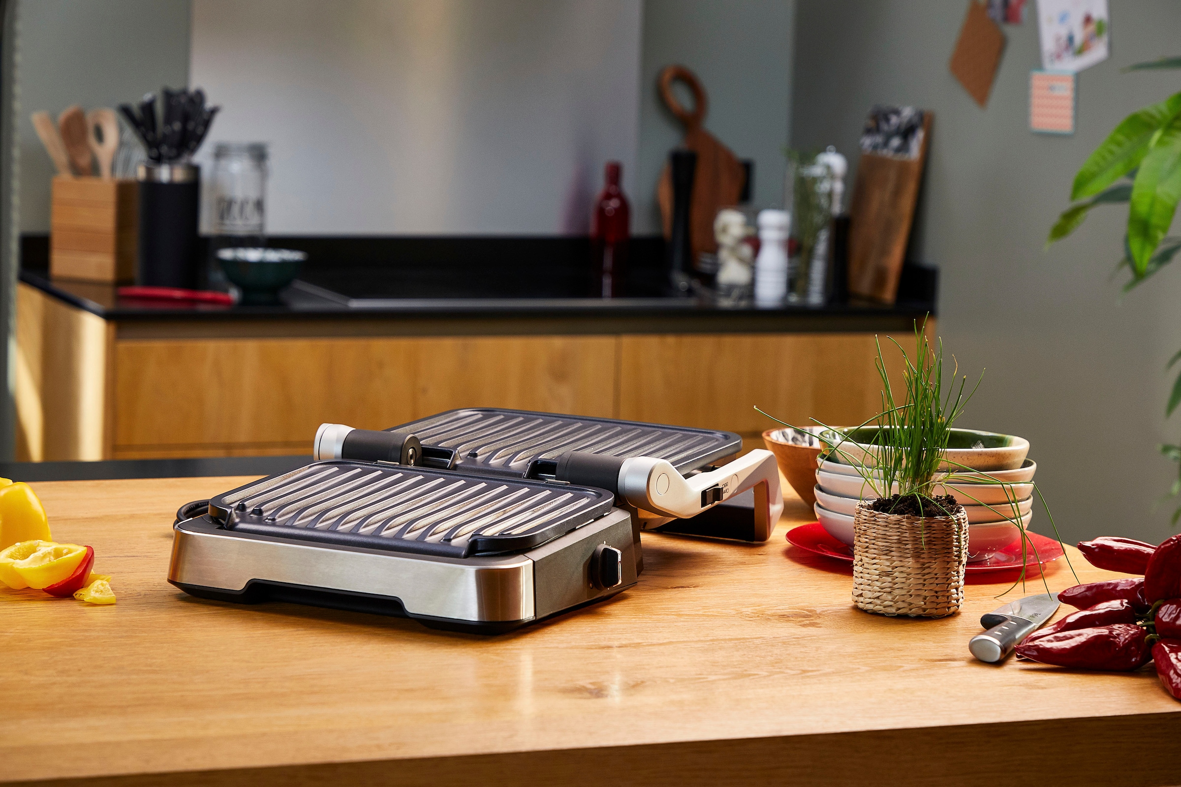 Tefal Kontaktgrill »GC773D OptiGrill 2-in-1 mit Grillzange«, 2100 W, intelligenter Grill & BBQ, aufklappbar, 9 Auto-Programme