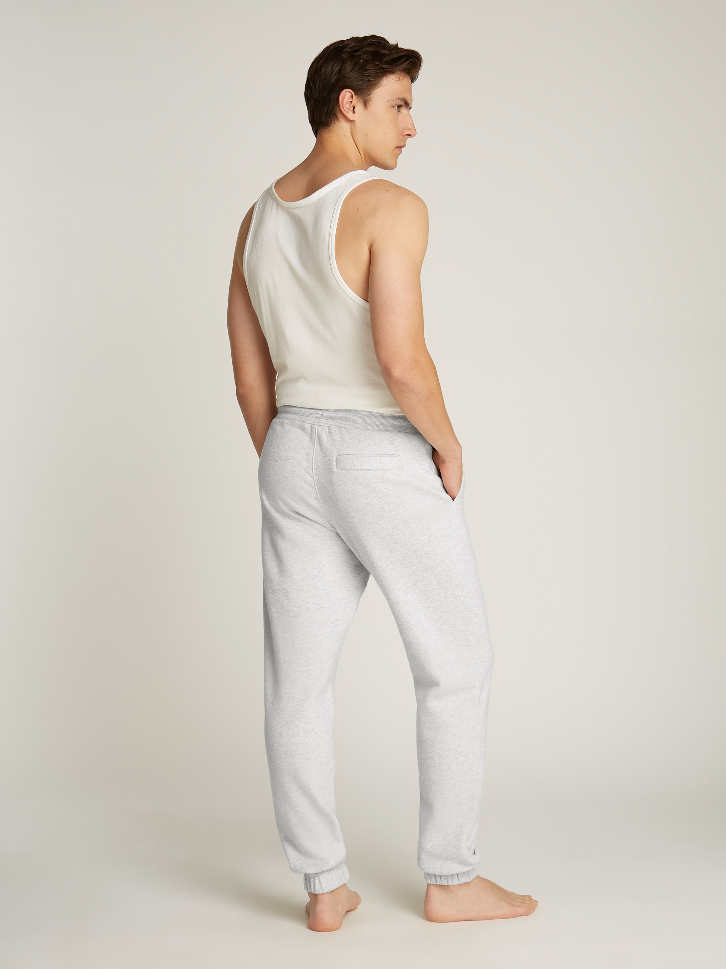 Calvin Klein Jeans Jogginghose »CHENILLE MONOLOGO SWEATPANT«, mit Logostickerei