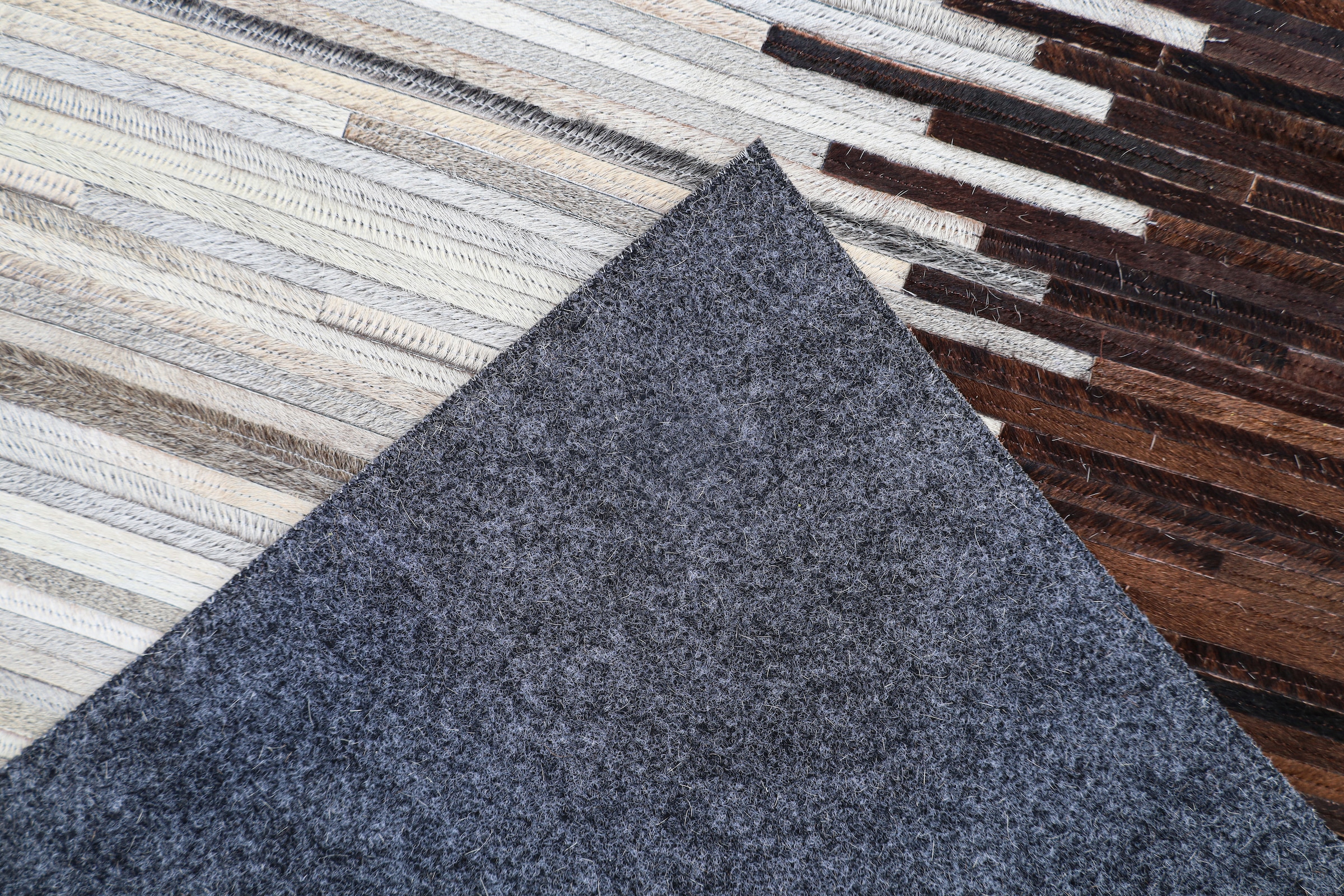 Myflair Möbel & Accessoires Fellteppich »Urban Hide, echtes Rinderfell« rechteckig 10 mm Höhe handgenäht, Naturprodukt, natürliche Struktur & Premium-Look