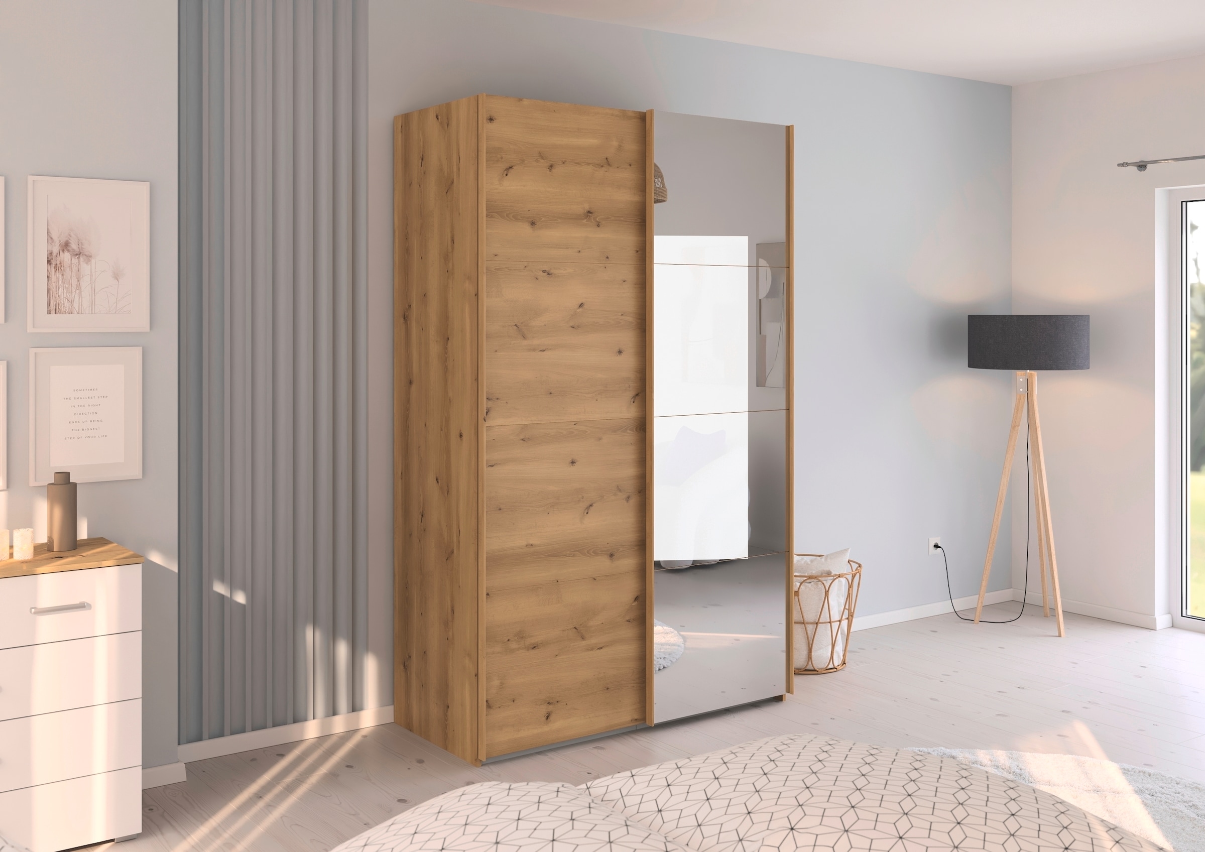 rauch Schwebetürenschrank »Kleiderschrank Schrank Garderobe Schlafzimmerschrank EVELYN«, in elegantem Stil mit Spiegel 5 Breiten viel Stauraum MADE IN GERMANY