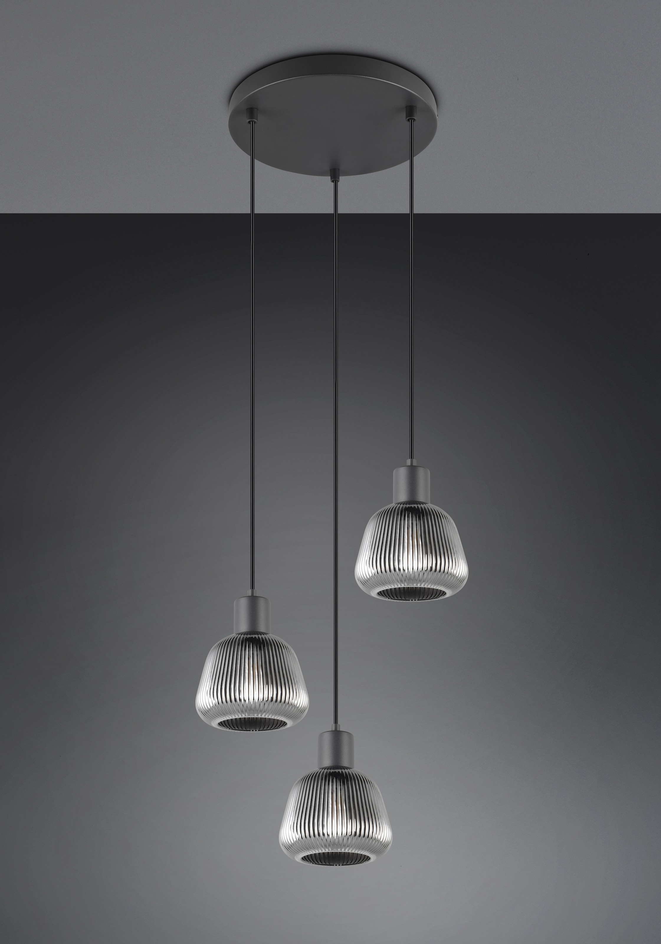 TRIO Leuchten Pendelleuchte »TARIFA, 3-flammige Hängeleuchte exkl 3xE27 max 25W, Glas Hängelampe«, 3 flammig, Leuchtmittel E27 | Leuchtmittel wechselbar, höhenverstellbar max 150cm Glas in Riffeloptik und leicht verspiegelt