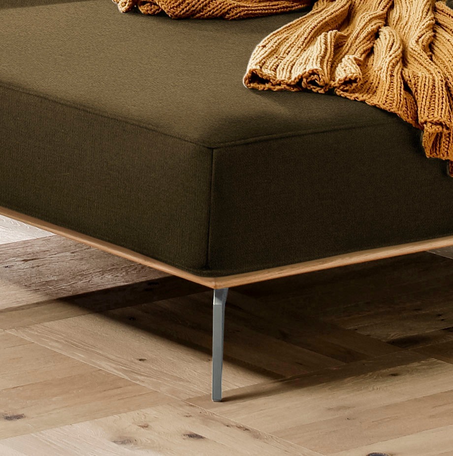 W.SCHILLIG Ecksofa »run, Designsofa mit tollem Sitzkomfort, bequem, L-Form«, mit elegantem Holzsockel, Füße in Silber matt, Breite 279 cm