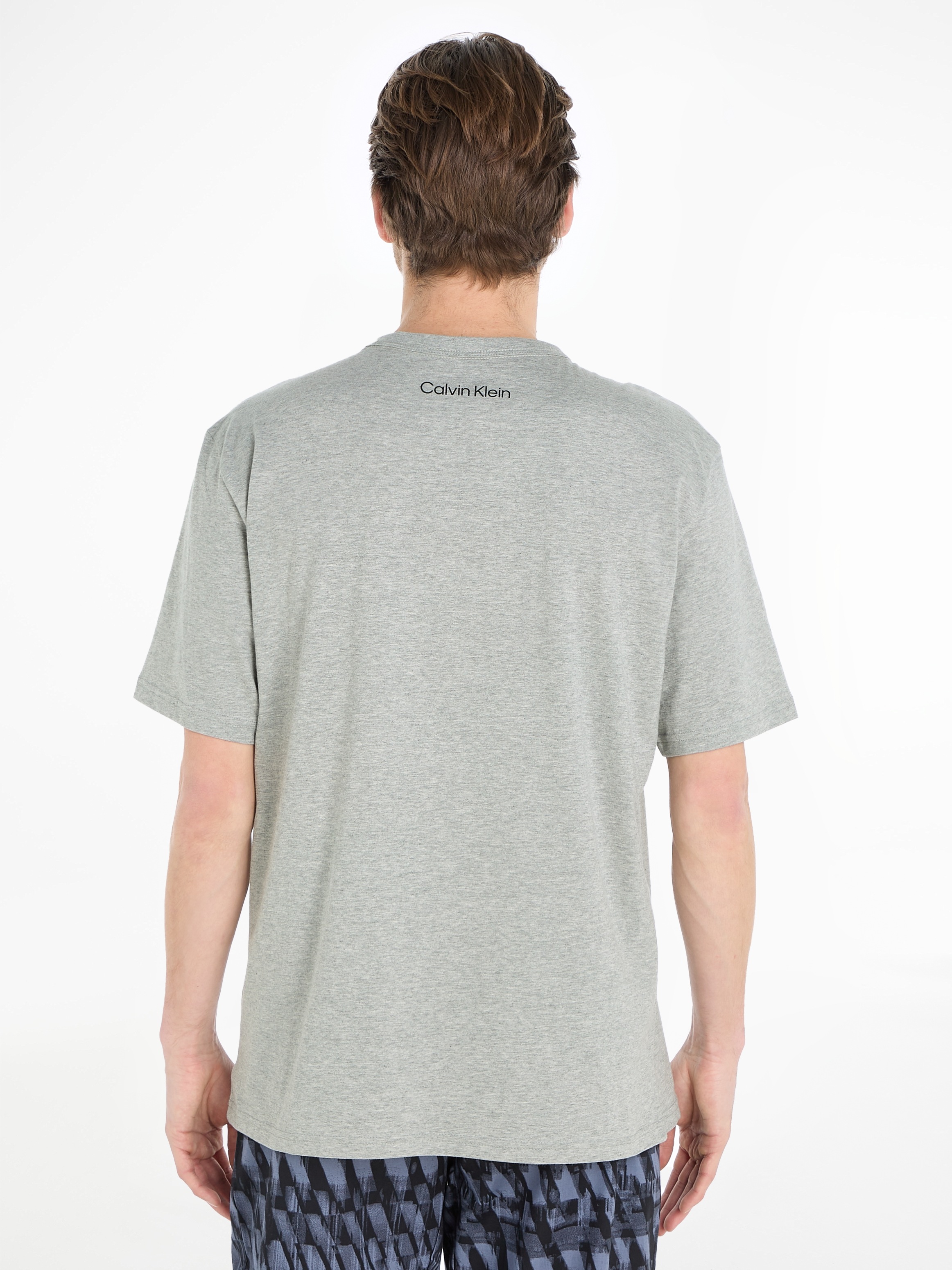 mit NECK«, online Brust Klein der CREW T-Shirt bei Logodruck auf »S/S Calvin