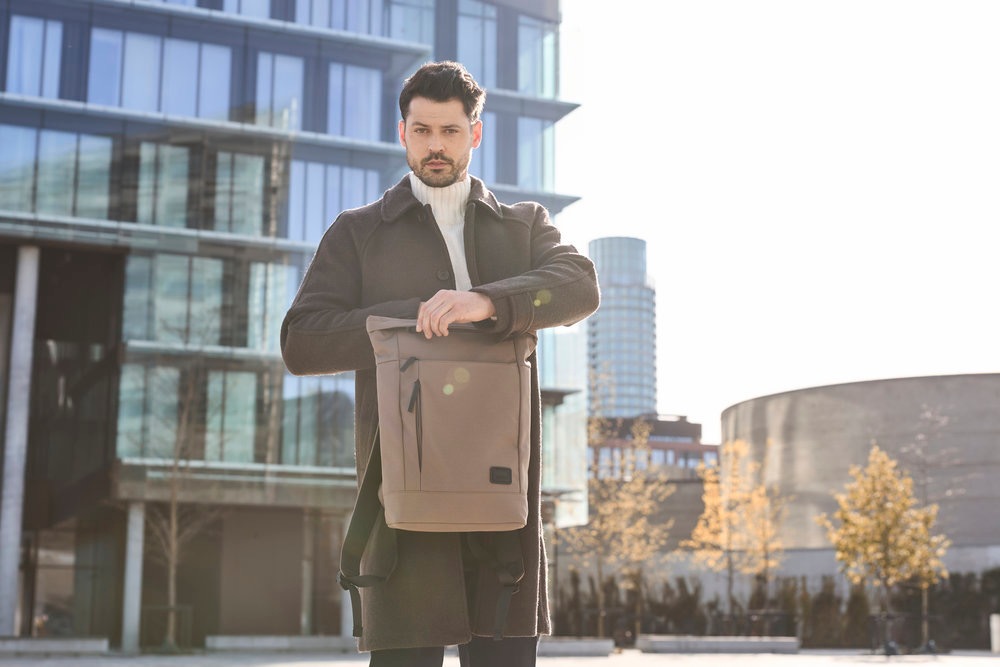 Rieker Cityrucksack, Freizeitrucksack, Businessrucksack mit breiten Schulterriemen