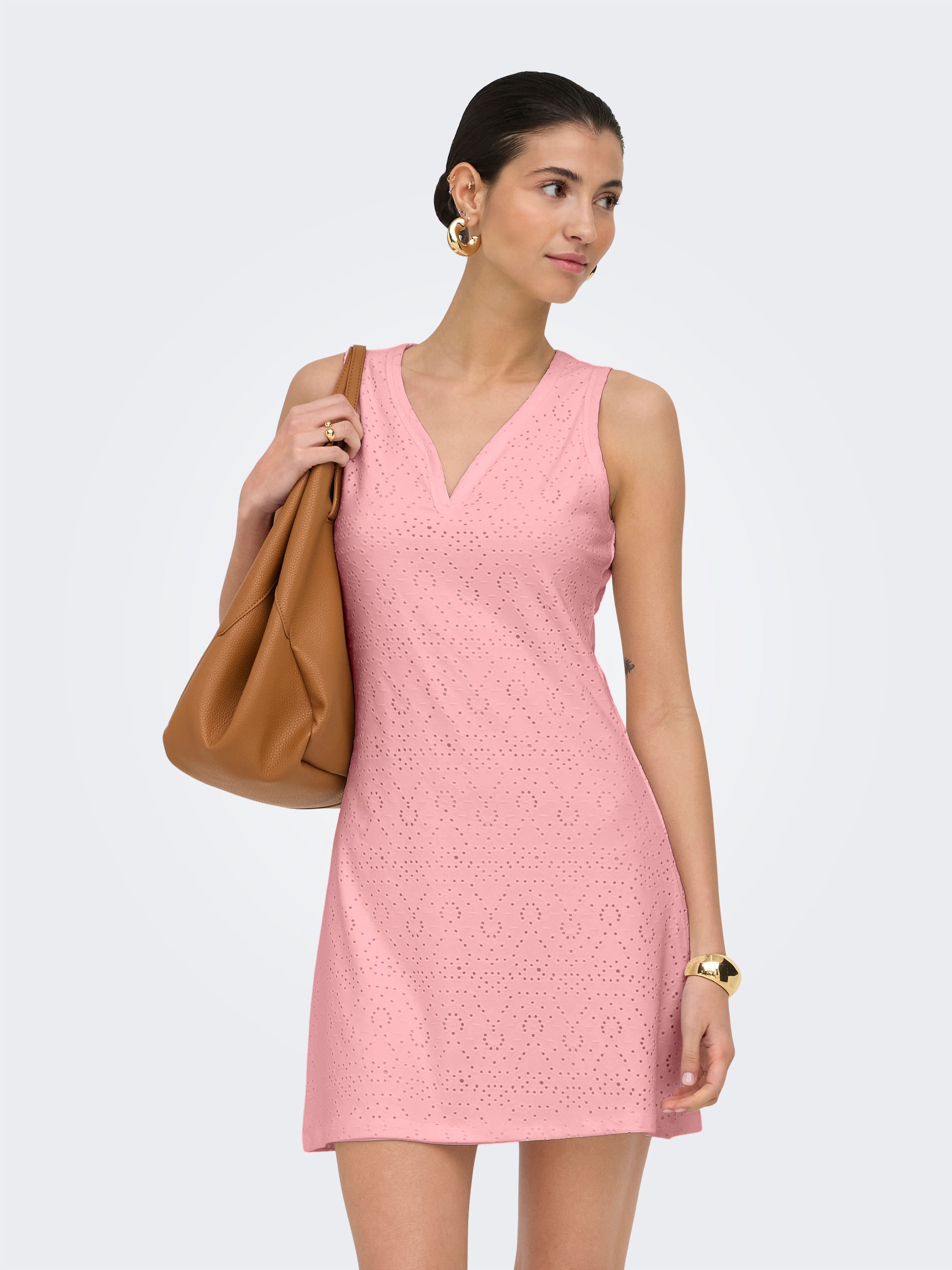 ONLY Spitzenkleid »ONLSMILLA S/L V-NECK DRESS JRS« Materialmix, regular fit, V-Ausschnitt