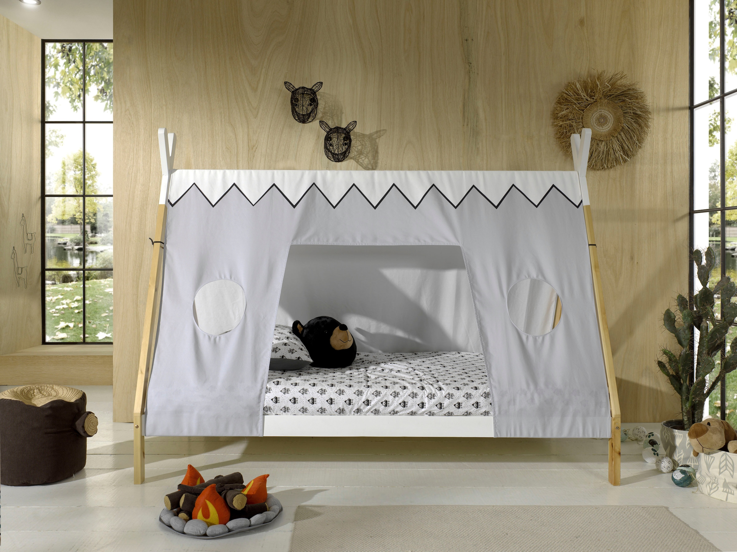 Kinderbett »Tipi«, mit Rolllattenrost und Zeltdach, wahlweise mit Schublade