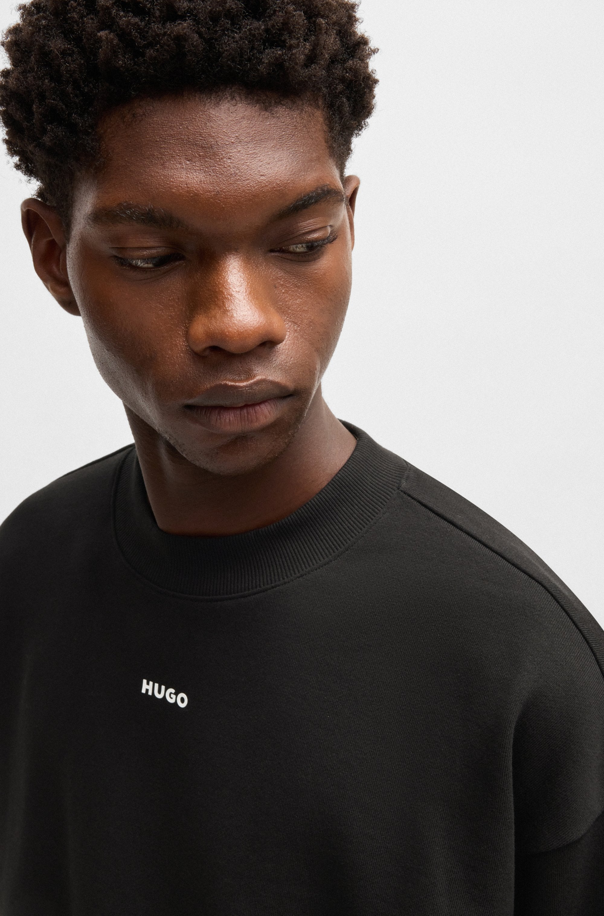 HUGO Sweatshirt »Dapocrew«, Rundhalsausschnitt, Relaxed Fit, Logo-Druck
