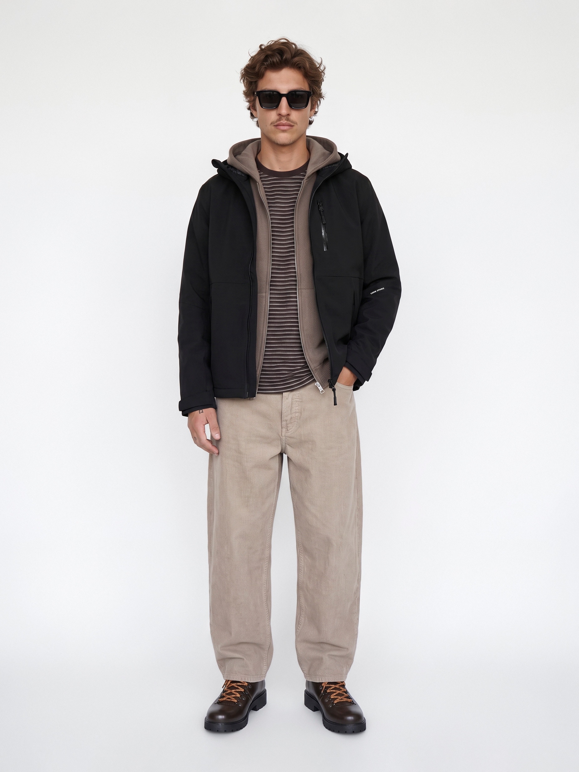 Jack & Jones Funktionsjacke »JCOLEGACY TECHNICAL SHELL JACKET SN« mit Kapuze Kunstfaser