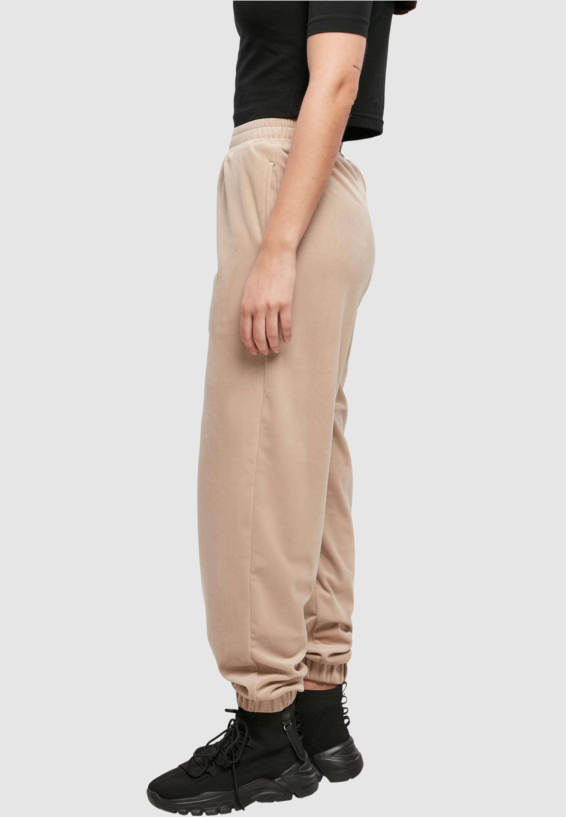 URBAN CLASSICS Jogginghose »Urban Classics Damen Ladies High Waist Ballon Velvet Sweat Pants«