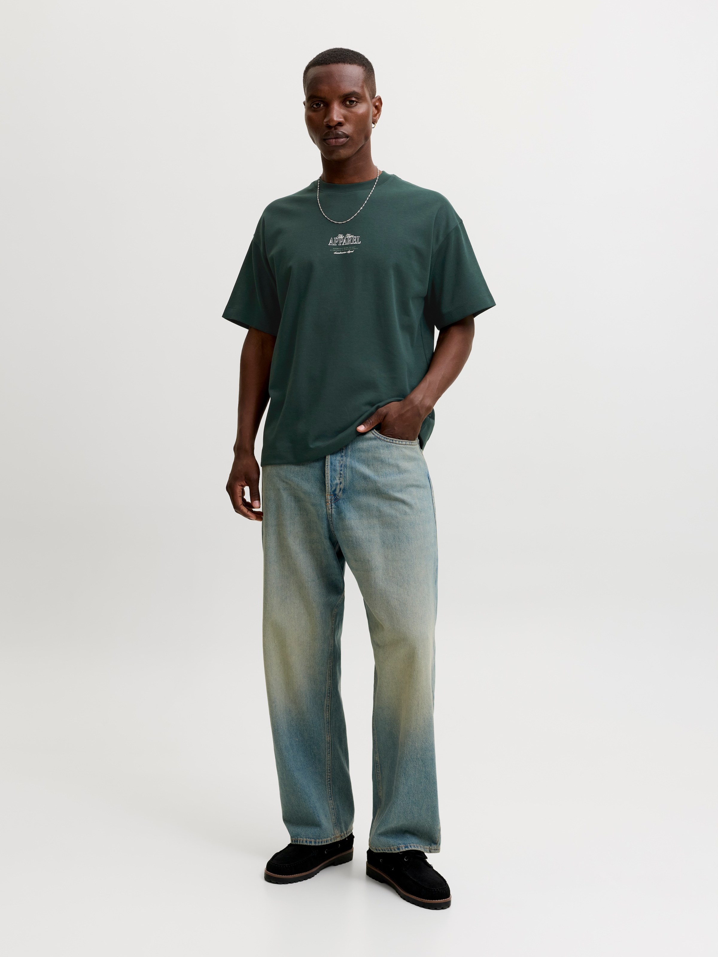 Jack & Jones T-Shirt »JJEBARRON STUDIO TEE SS O-NECK SN« Baumwollmischung, loose fit