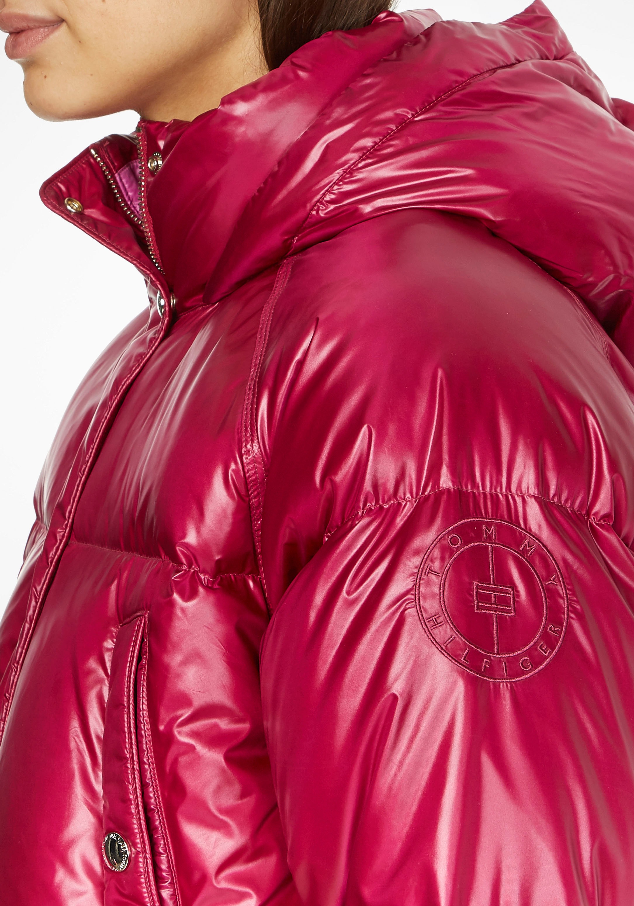 Tommy Hilfiger Steppjacke »POP COLOUR DOWN JACKET«, mit Kapuze, mit Stehkragen