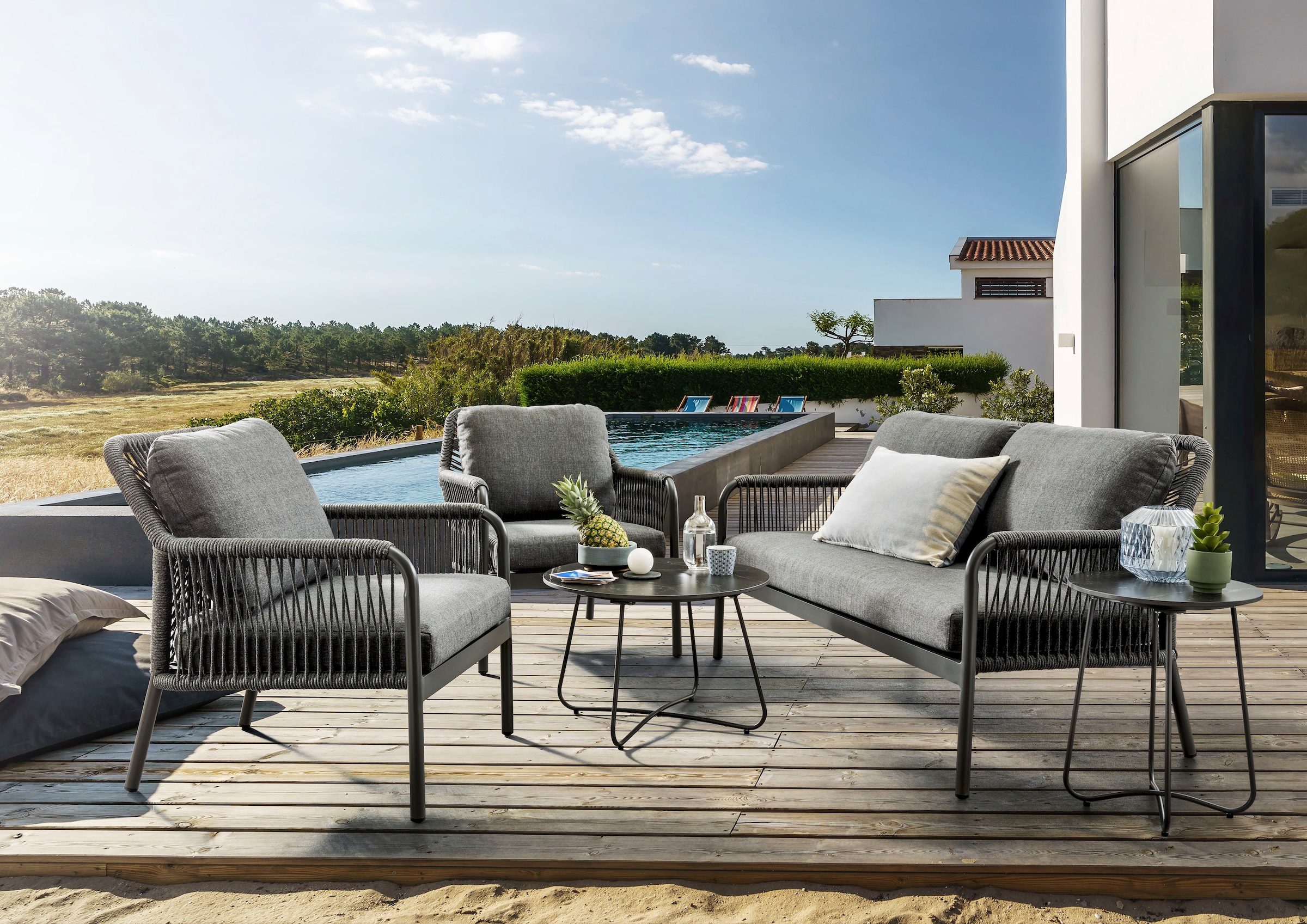 Destiny Gartenlounge-Set »GENUA«, (12 tlg., 1x 2er Sofa, 2x Sessel, 2x Tisch, inkl. Auflagen), Aluminium, Olefin-Rope