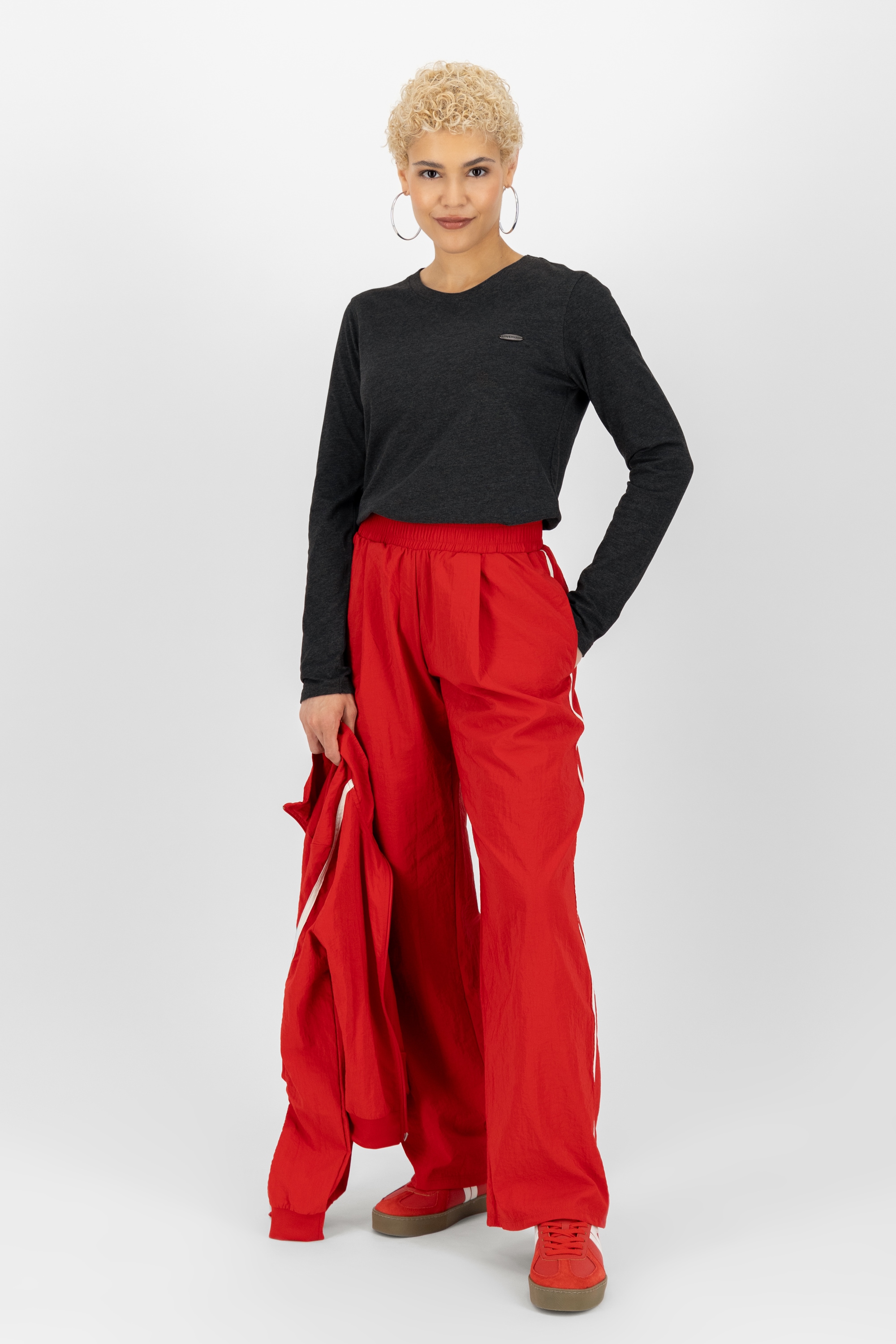 Alife & Kickin Langarmshirt »Damen LeaAK A«, Figurnah geschnittenes Longsleeve Shirt mit Rundhalsausschnitt