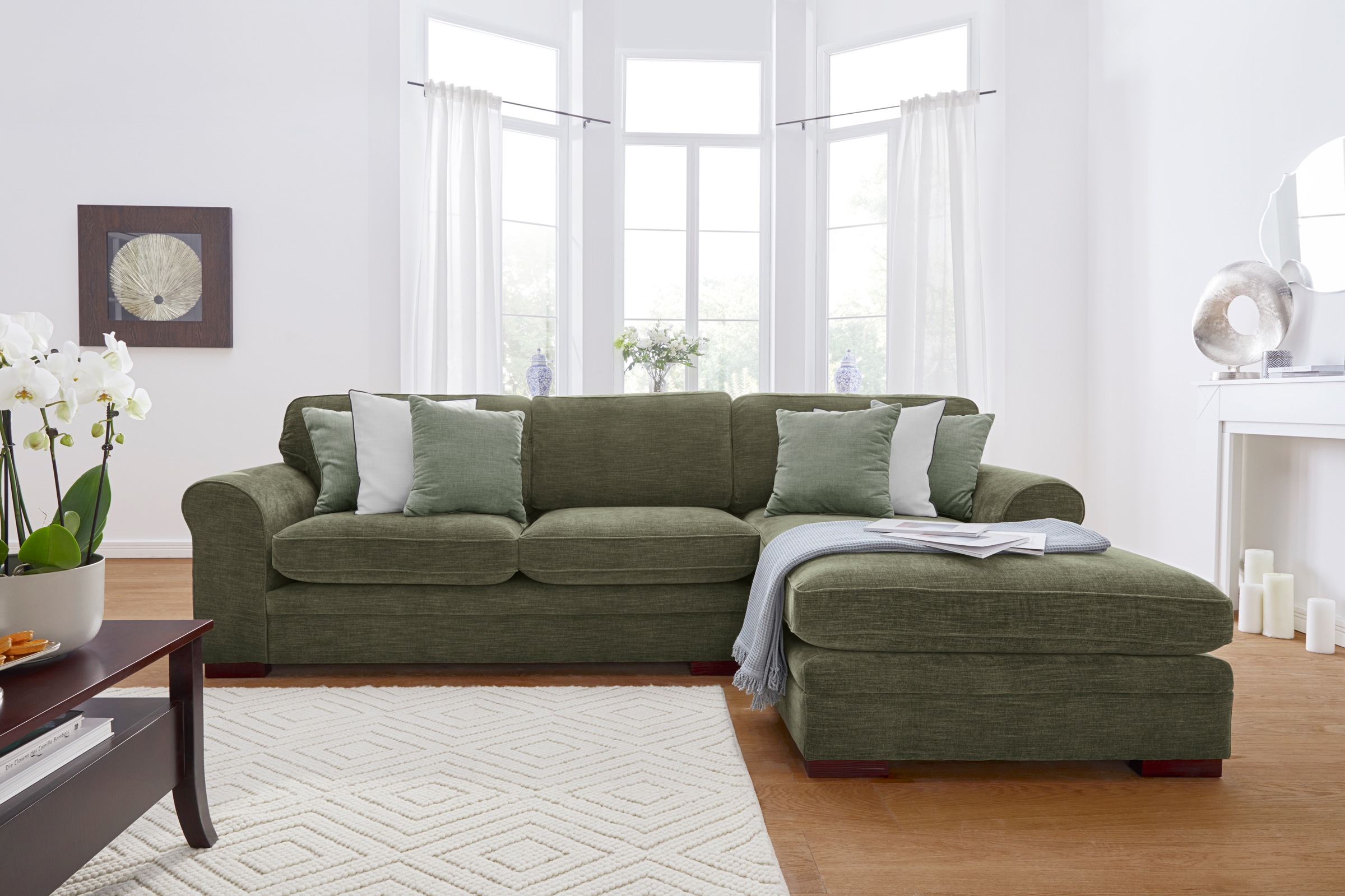 Home affaire Ecksofa »Broughton L-Form«, weicher Sitzkomfort, incl. 4 Zierk günstig online kaufen