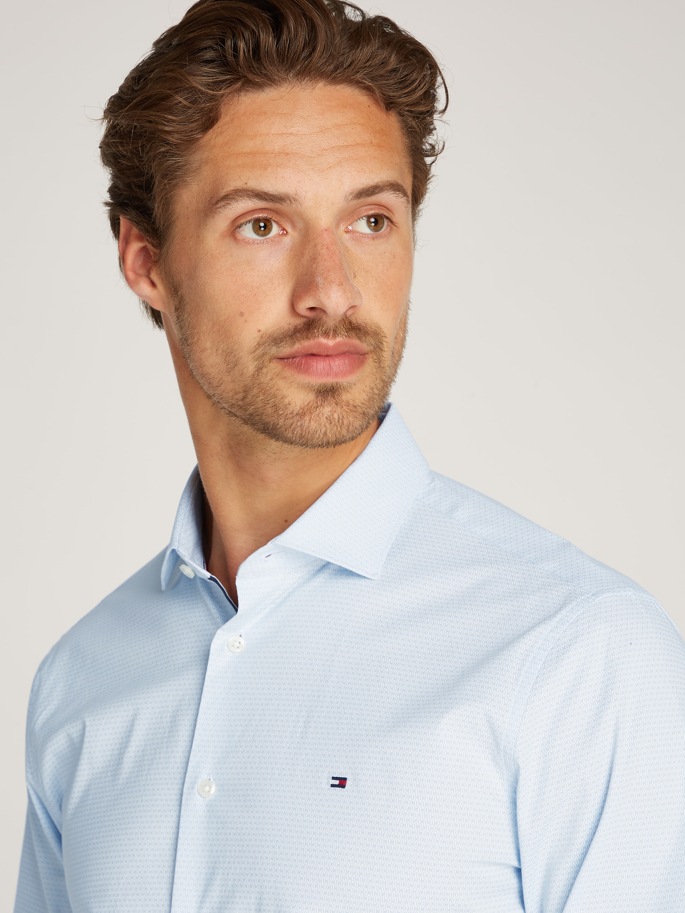 Tommy Hilfiger Businesshemd »CL STRETCH GEO PRINT SF SHIRT«, mit Minimal-Print