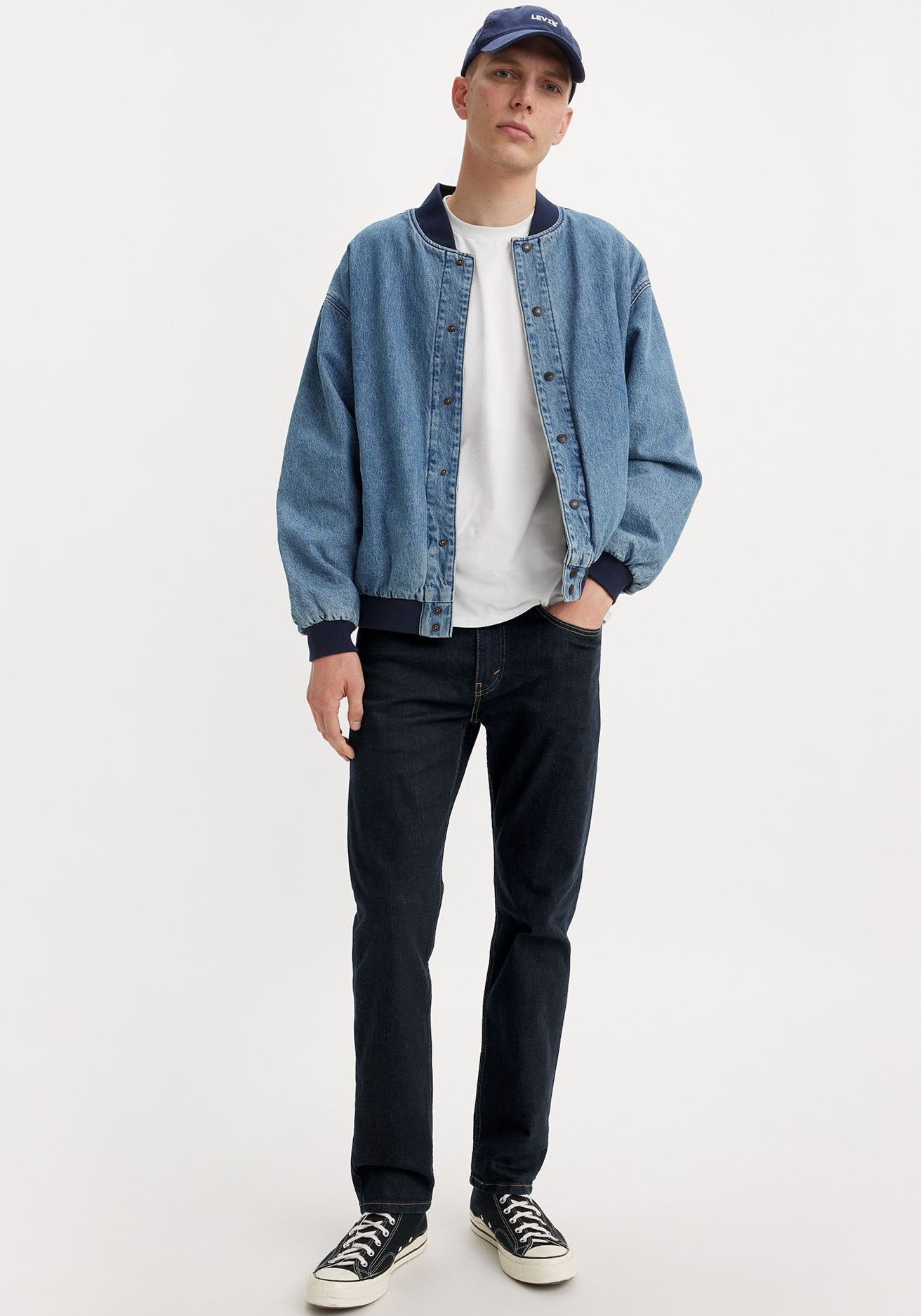Levi's® Tapered-fit-Jeans »502 TAPER«, in elegantem, modernem Stil