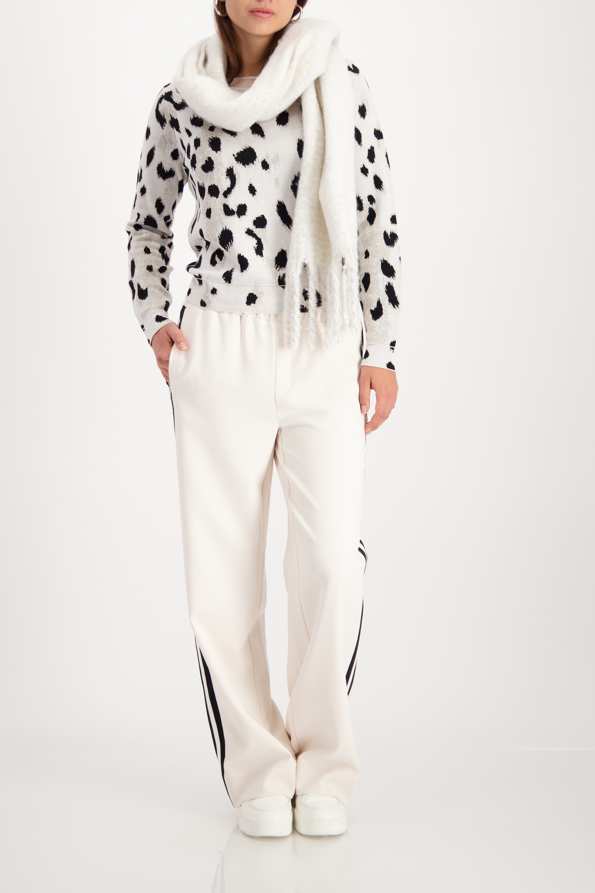 Monari Modeschal »Schal/Tuch Flausch + Glanz«