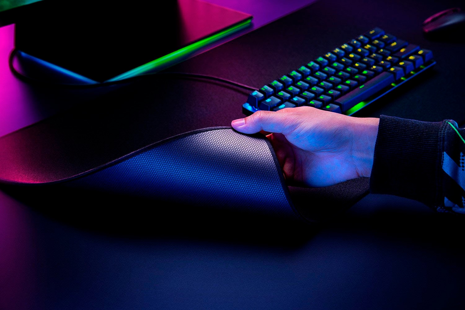 RAZER Gaming Mauspad »Strider«, Large