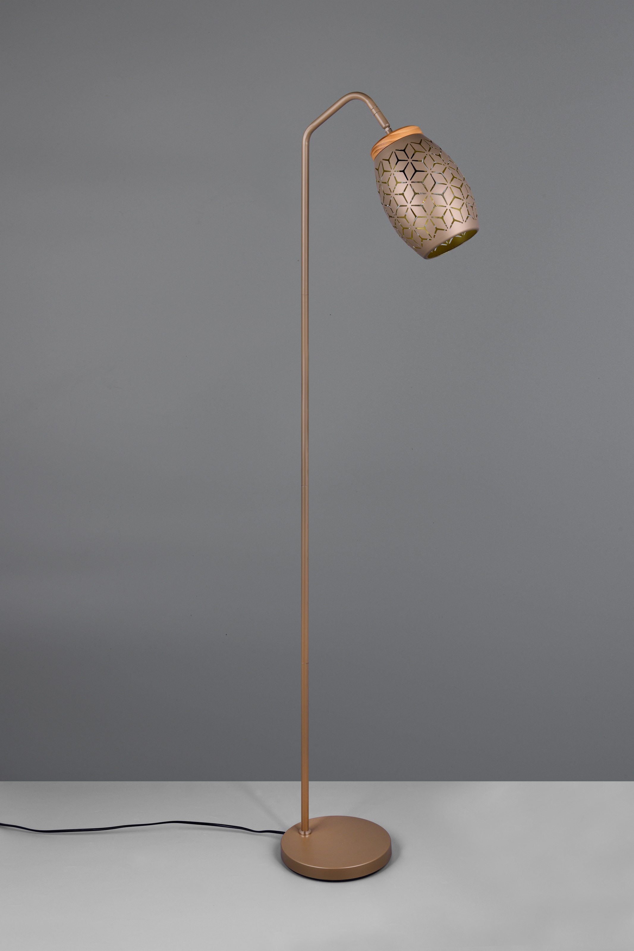 REALITY Leuchten Stehlampe »BIDAR, Stehleuchte Höhe 147 cm mit Fußschalter, exkl 1x E27 max 10W«, 1 flammig, Leuchtmittel E27 | Leuchtmittel wechselbar, Metall-Lampenschirm mit Lasercut Muster und Holz-Dekoelement