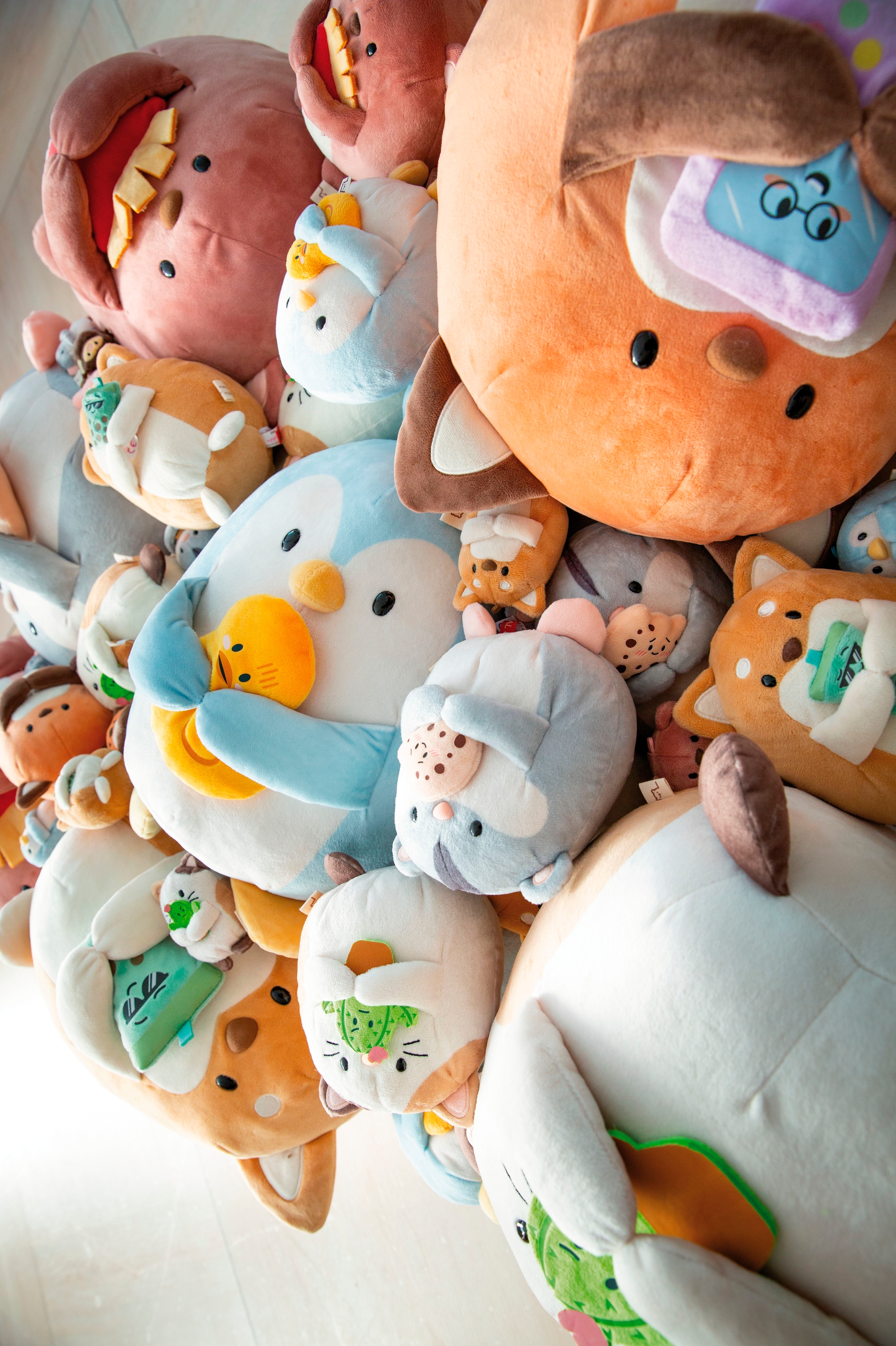 Nici Kuscheltier »mymochi, Bär Nomo, 16 cm«, mit Pommes, in Geschenkbox