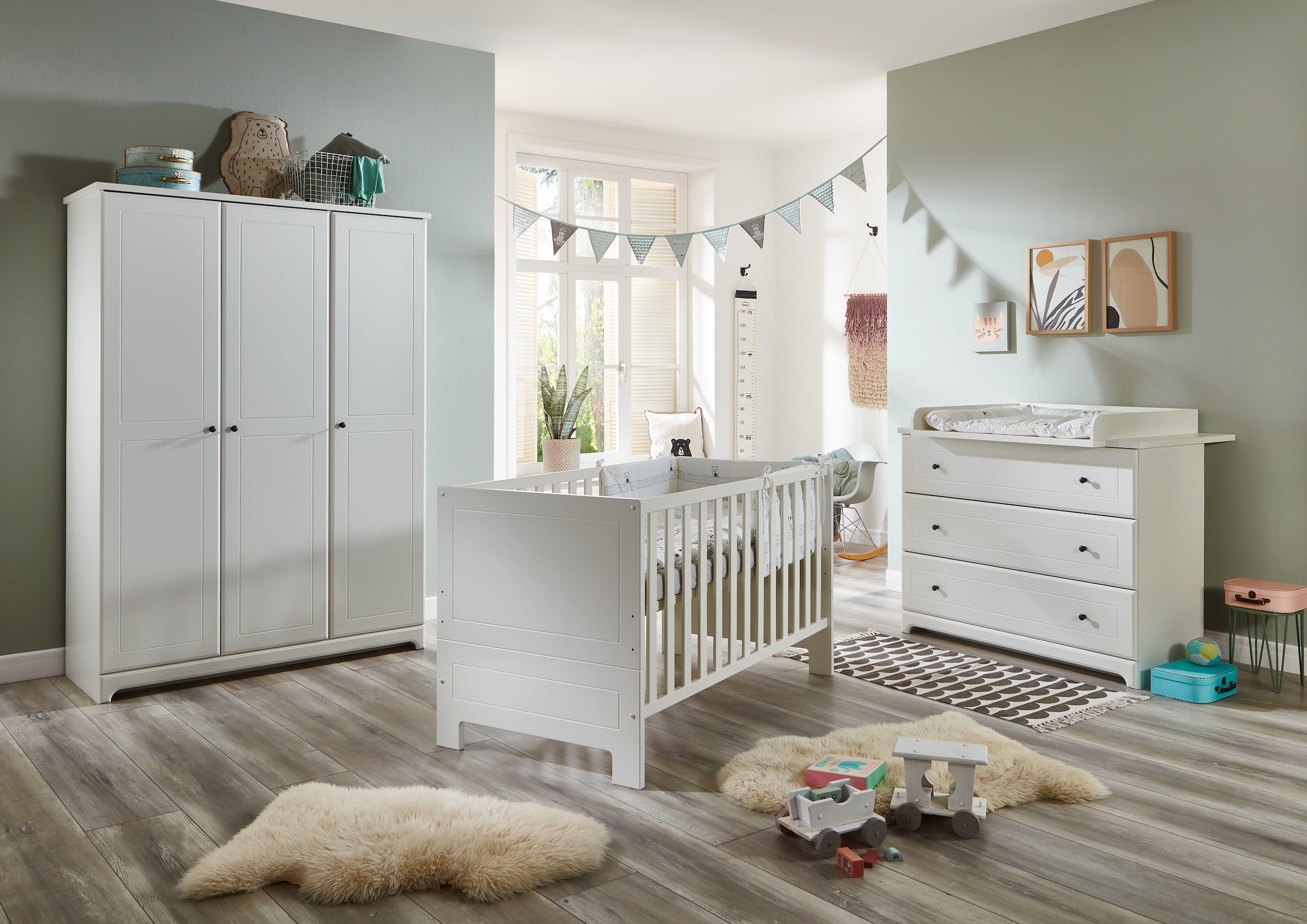 arthur berndt Babyzimmer-Komplettset »Thilo« Set, Kinderbett, Schrank, Wick günstig online kaufen