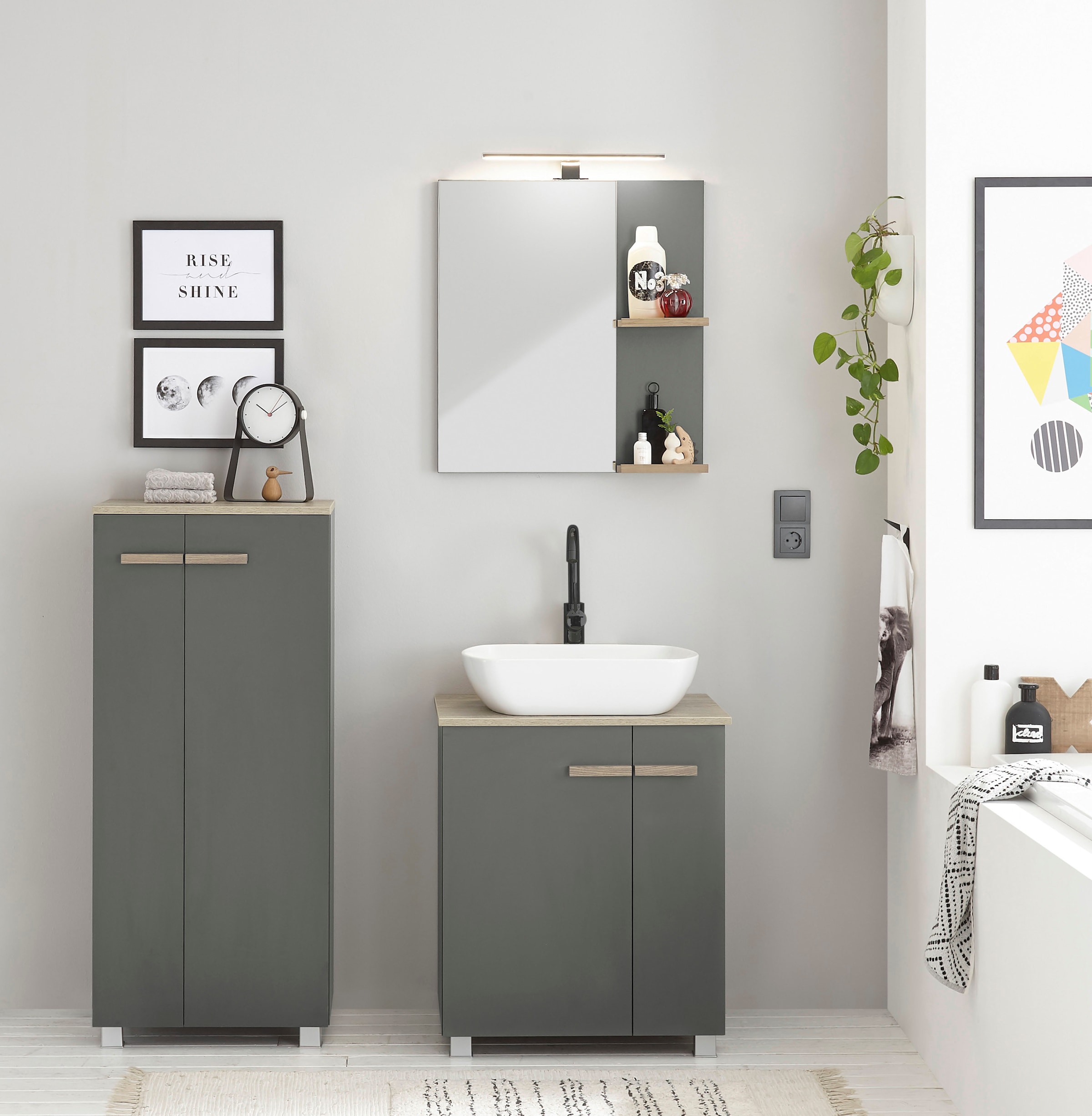 Places of Style Badmöbel-Set »SOLiD, Badmöbel-Set, Bad im modernen Design, 3-teiliges Badezimmer«, (Set, 3 St.), Waschtisch mit Waschbecken, Midischrank, Breite 130 cm