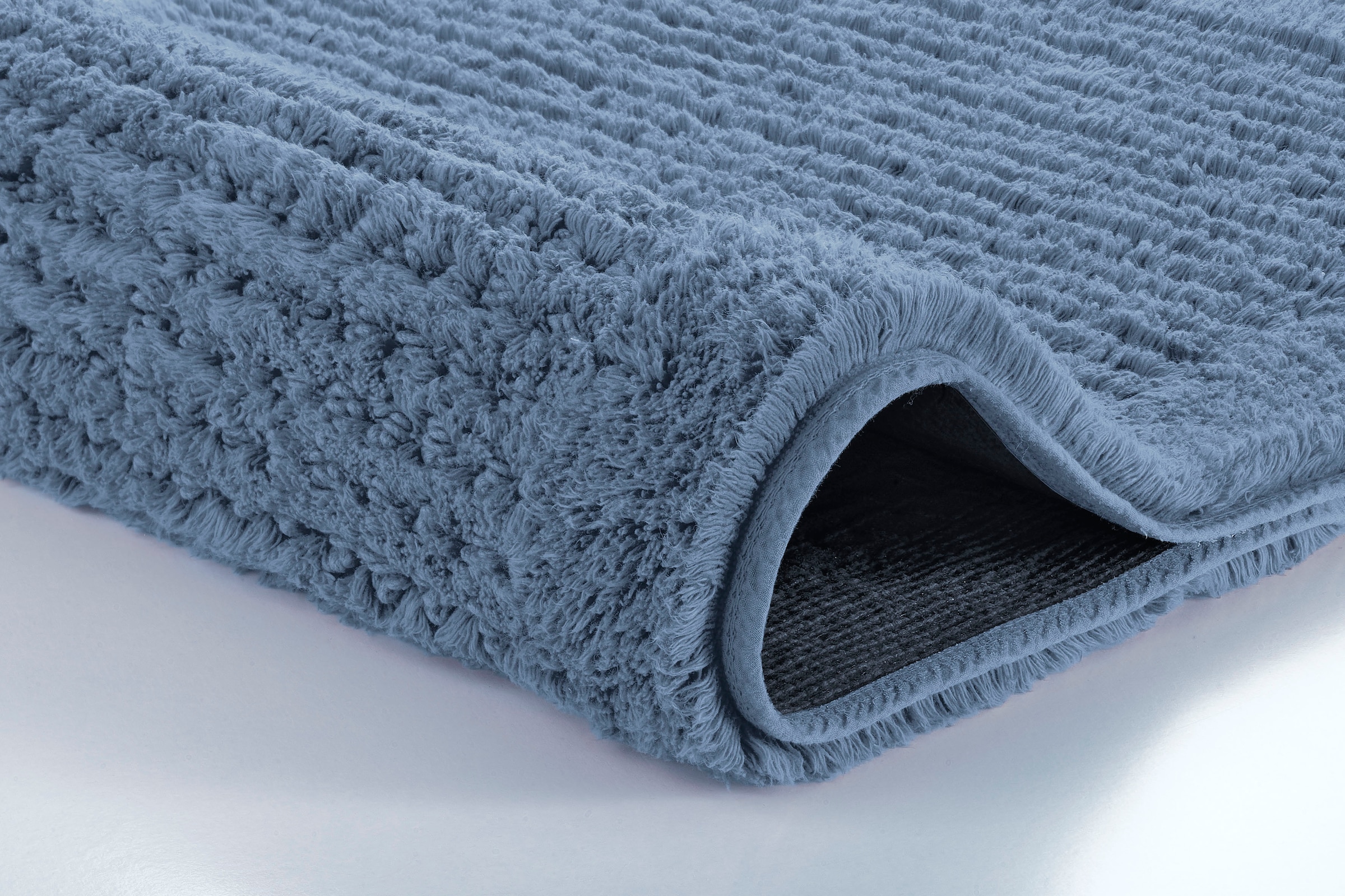 Kleine Wolke Badematte »Net«, rutschhemmend beschichtet, fußbodenheizungsgeeignet, Badteppich, Uni Farben, rutschhhemmend