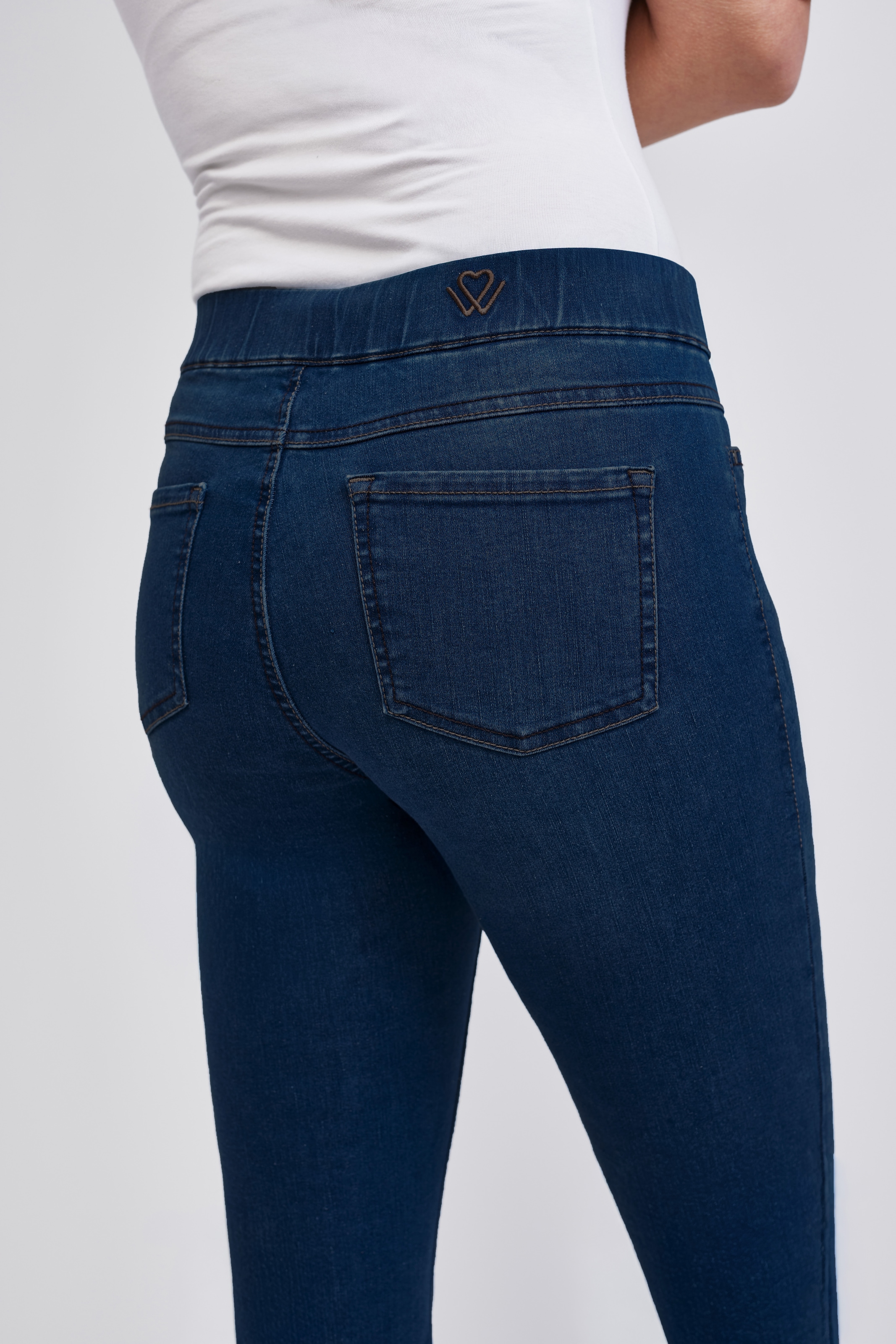 wonderjeans 7/8-Jeans Figurschmeichelnder WonderStretch